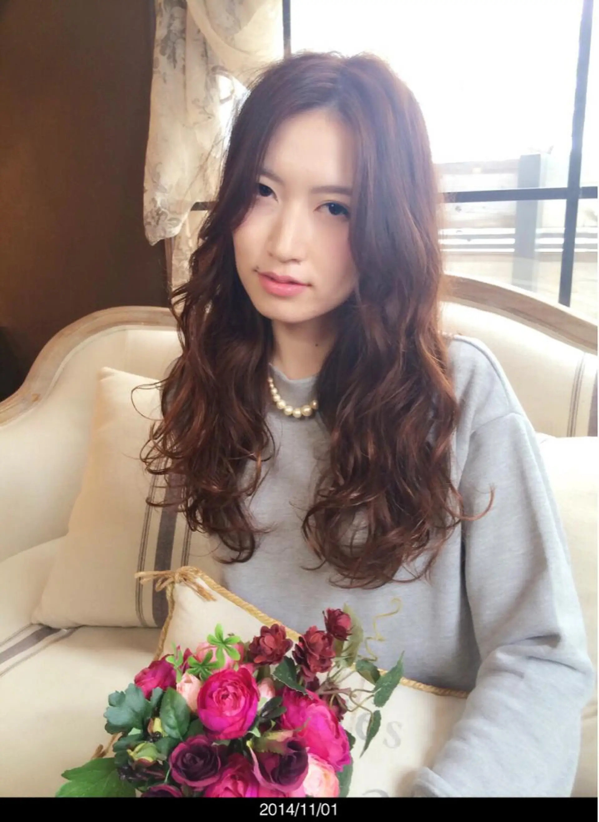 ロング カット パーマ トリートメント Euphoria 【ユーフォリア】のヘアスタイル