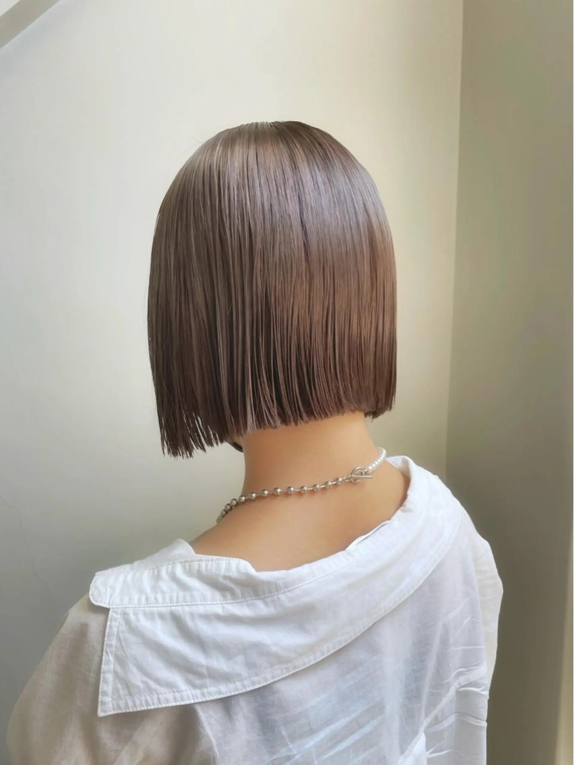 ショート カラー ブラウンカラー ミルクティーブラウン ボブ ヘアカラー トリートメント ヘアセット メンズ特化 パーマ/オザワのヘアスタイル
