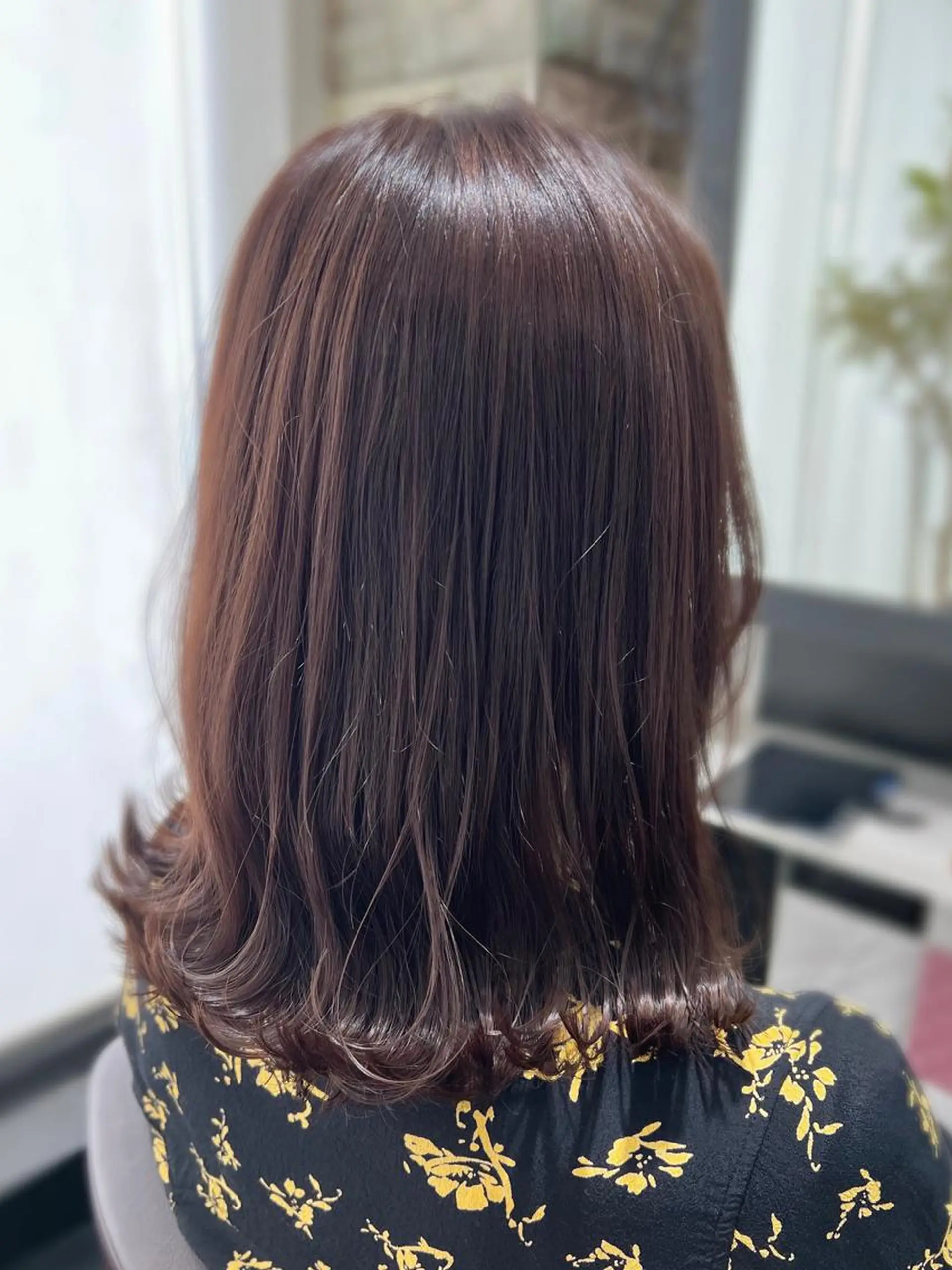 セミロング カラー ベージュカラー ブラウンカラー ショコラグレージュ チョコレートブラウン ココアベージュ 艶髪 ♡Tomiyaのヘアスタイル