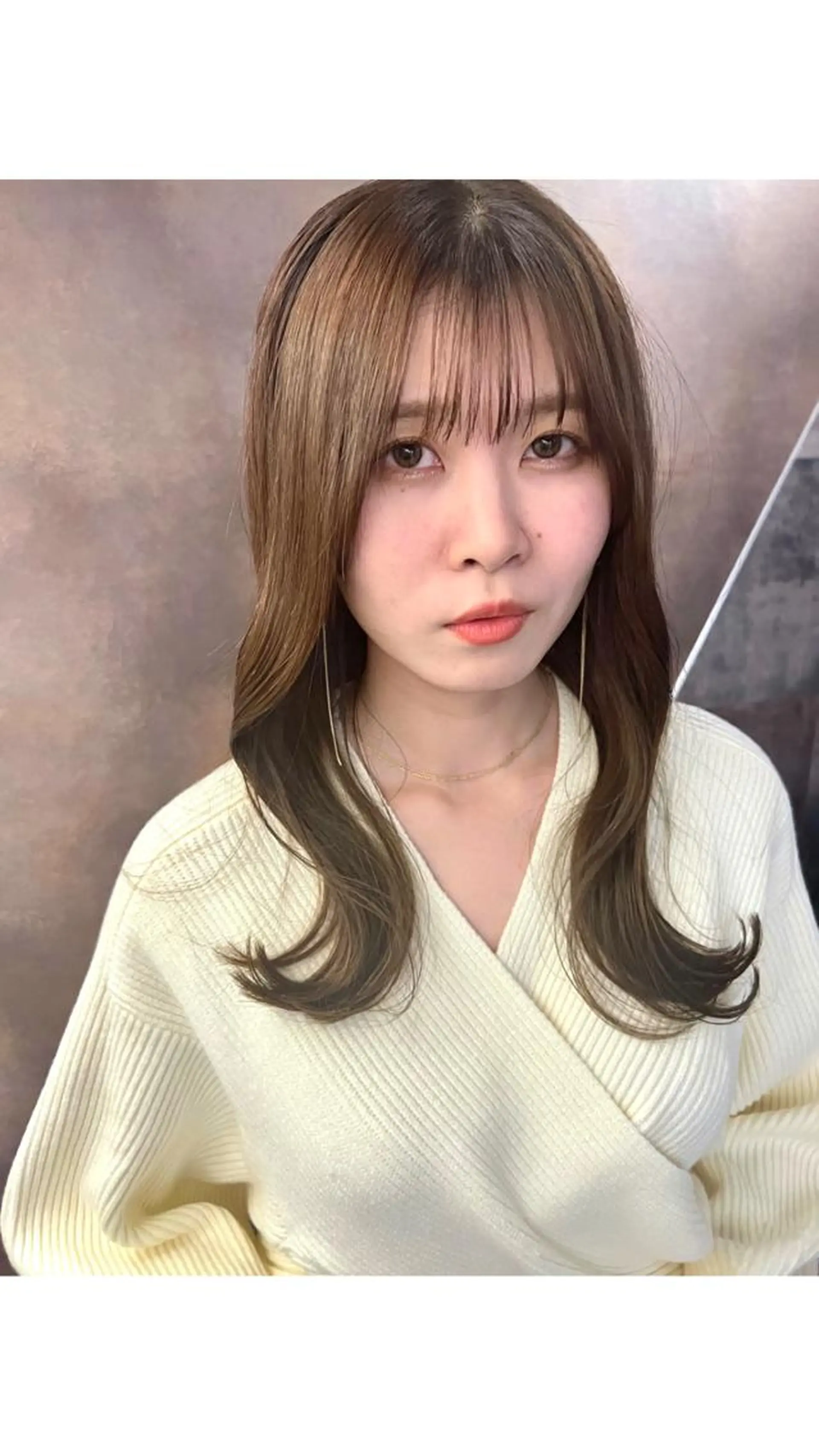 セミロング カット ヘアカラー 三輪 恭平のヘアスタイル