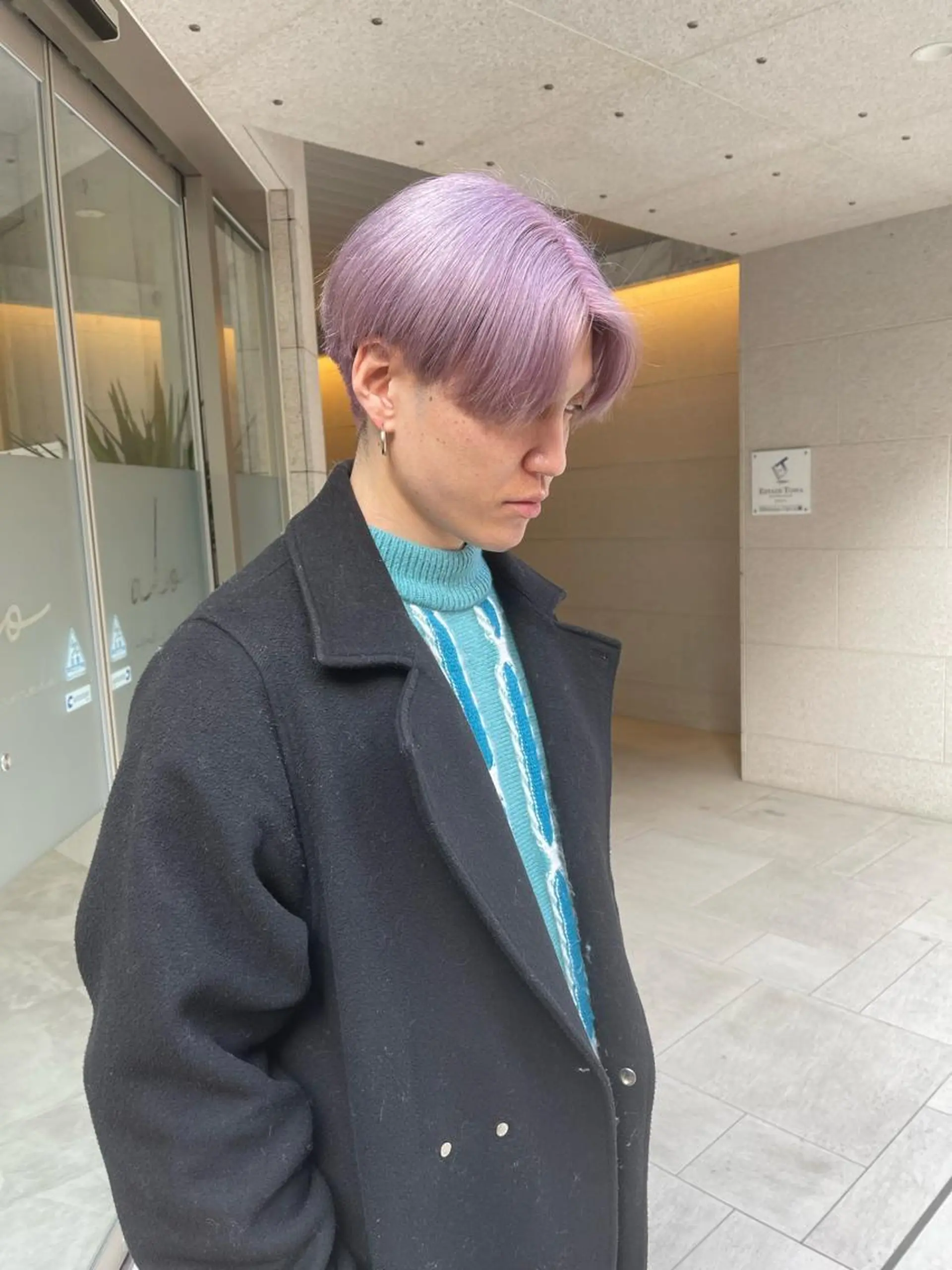 ショート ヘアカラー 福山 晴香のヘアスタイル