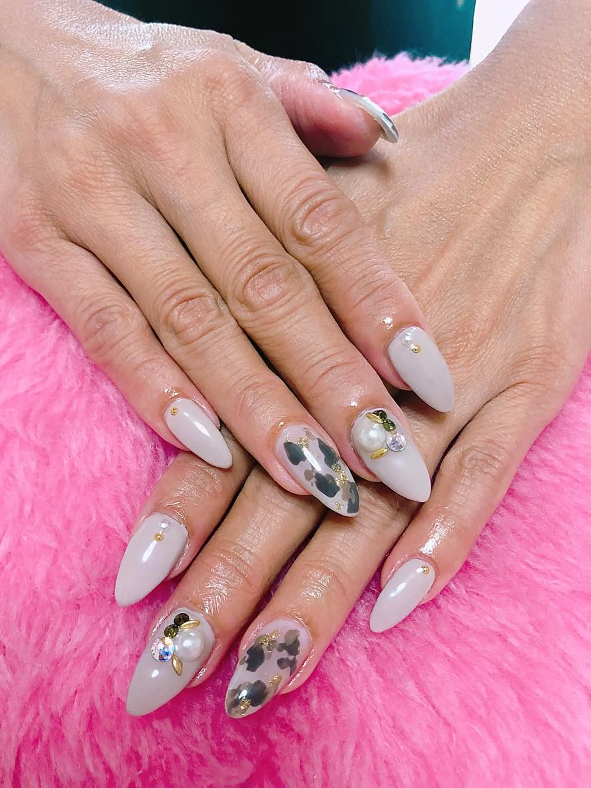 ネイル NAILWISH所属・橋本 千智のネイルデザイン