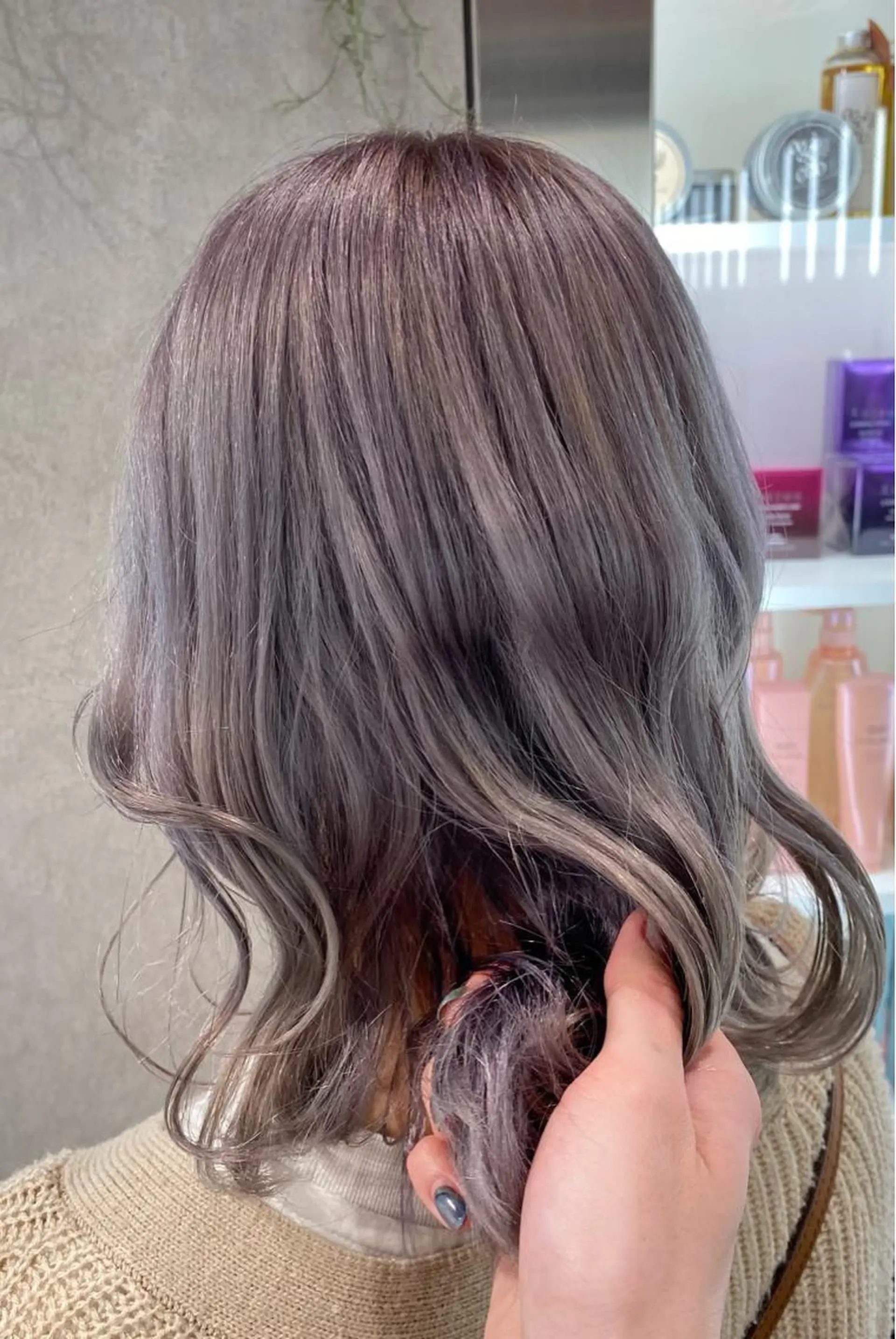 ミディアム カラー ヘアカラー お洒落カジュアル🍃 まなとのヘアスタイル