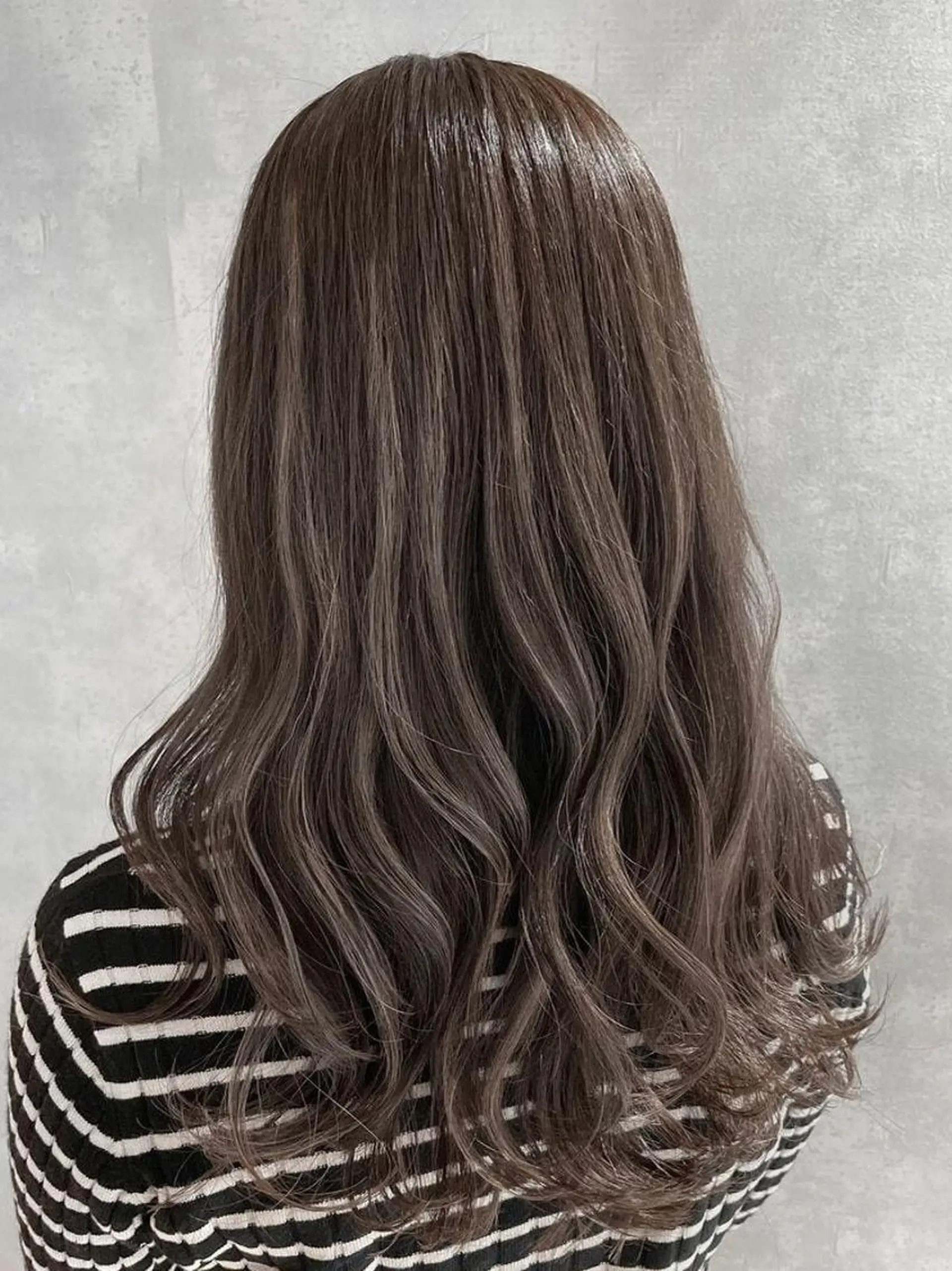 カラー ロング パーマ LOOP 佐藤のマツエク・マツパデザイン