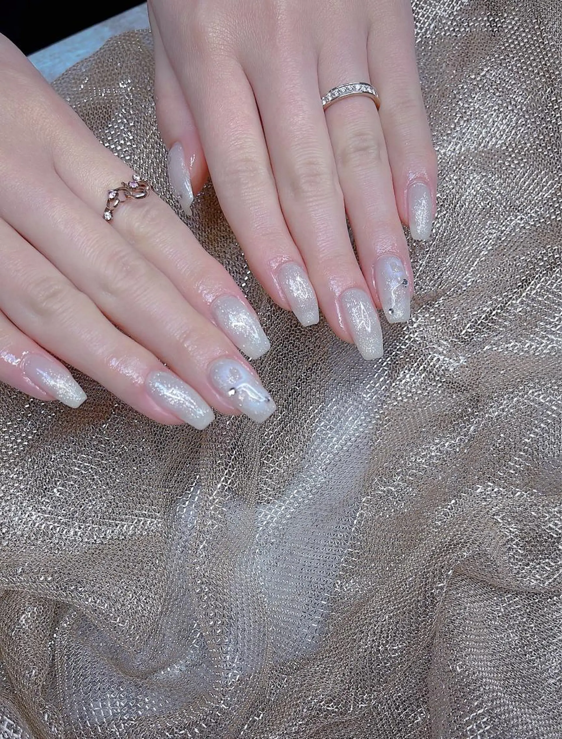 ミディアム めぐみのネイルサロン スタッフ練習のネイルデザイン