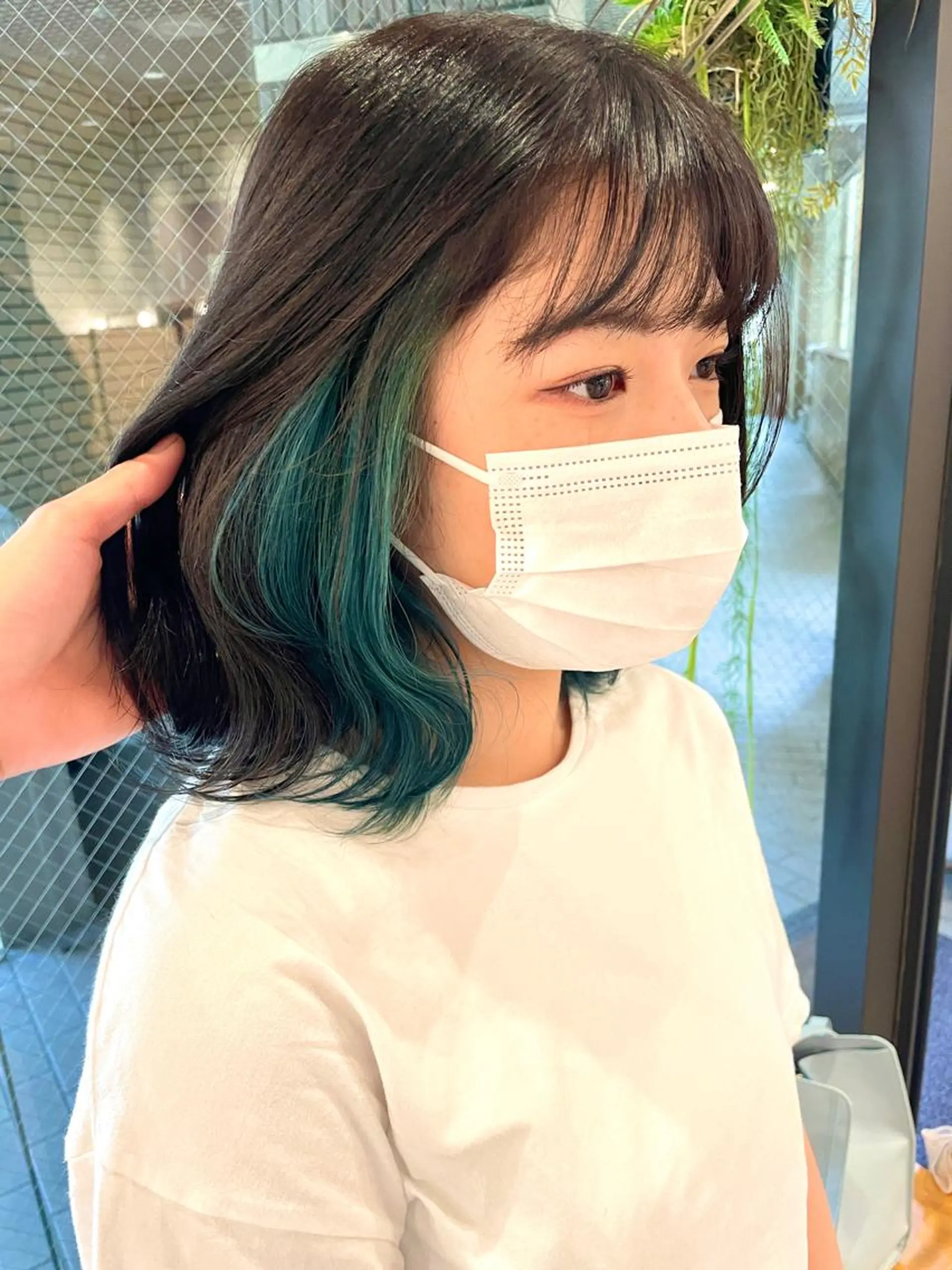 ミディアム カラー ブルーカラー インナーカラー ヘアカラー 城　健太郎 💎ハイトーンのヘアスタイル