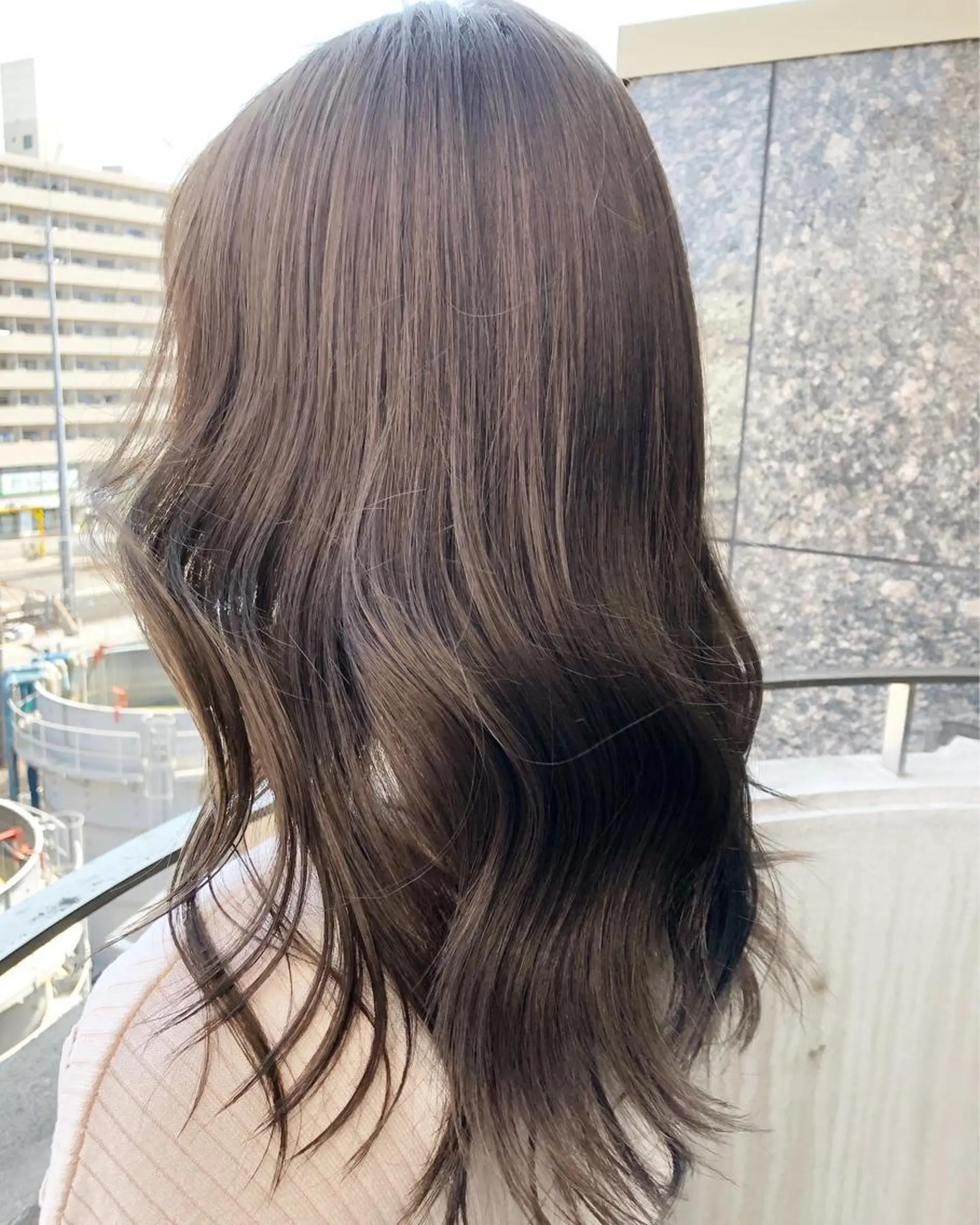 セミロング カラーアンドケアリタ kitamuuuのヘアスタイル