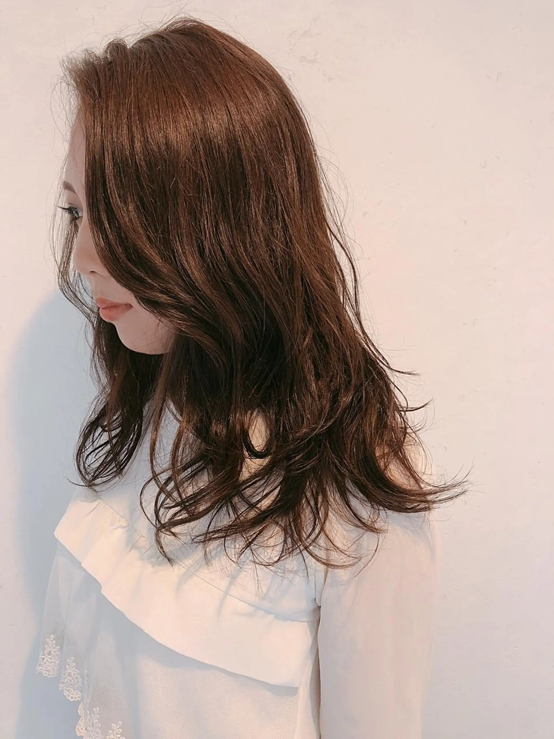 ロング カラー 伊藤 さやかのヘアスタイル