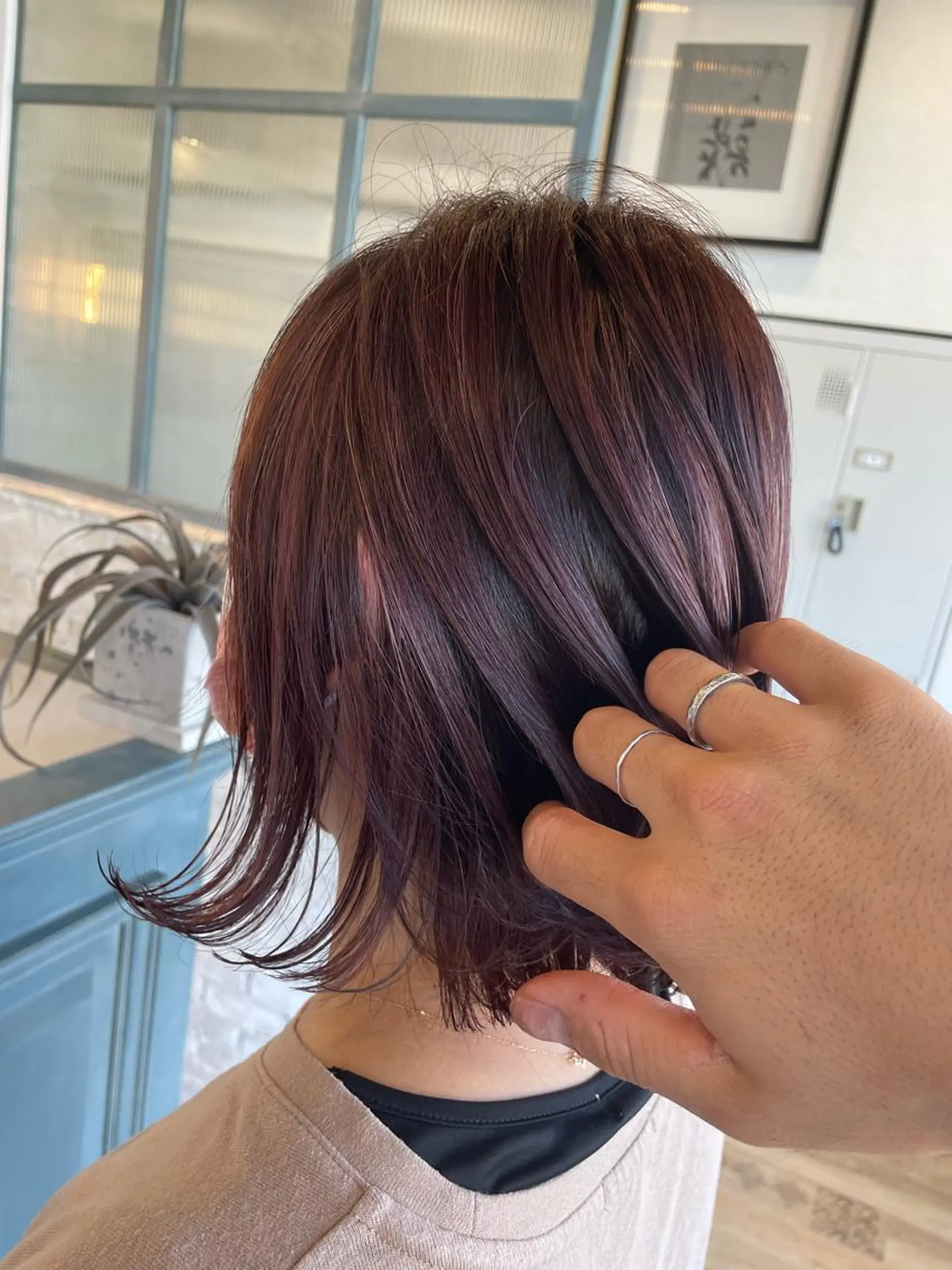 ショート カラー ブリーチ 透明感カラー ダブルカラー インナーカラー ブリーチなしカラー 川崎のカラー職人🥣 kentaのヘアスタイル