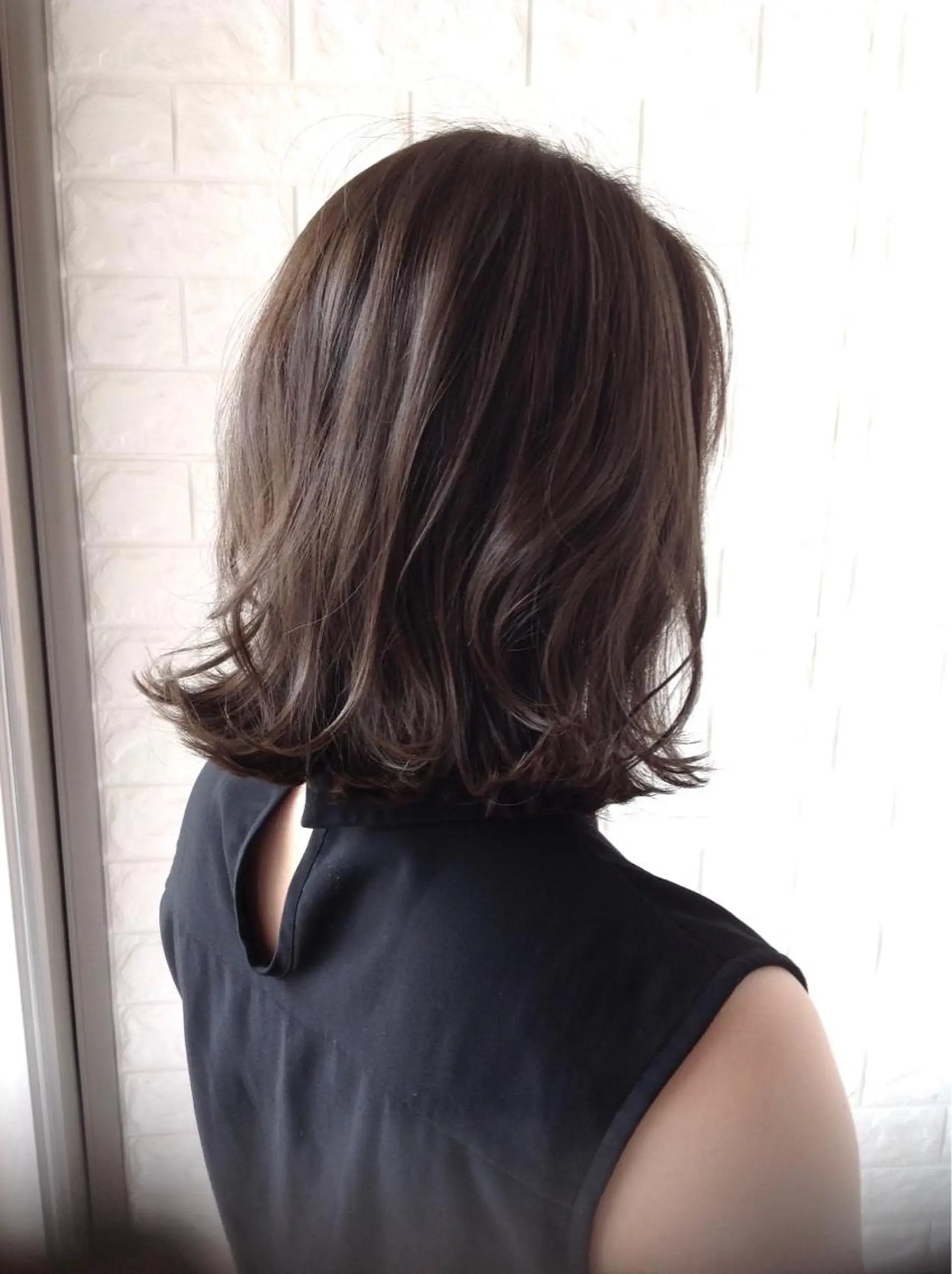 ミディアム カラー アッシュ 透明感カラー ダブルカラー ハイライトカラー イルミナカラー エイジングケア特化 美容師✂️山崎竜二のヘアスタイル