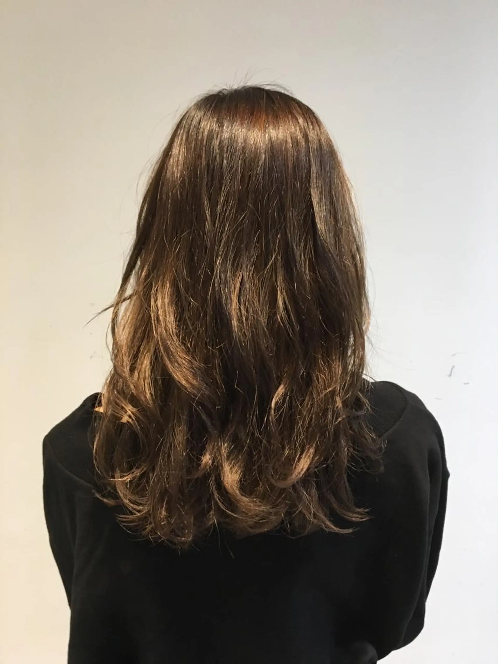 カラー 日野 めぐみのヘアスタイル