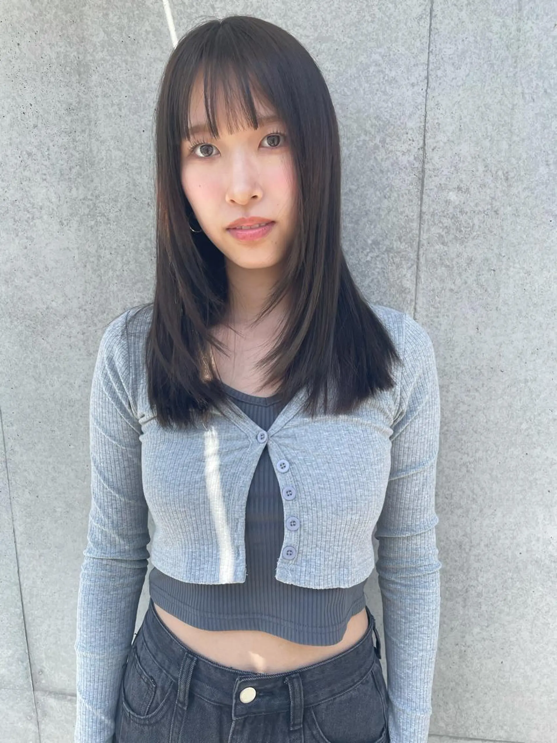 ミディアム カラー 顔まわりレイヤー レイヤーカット カット ヘアカラー トリートメント センスをお届けします 大谷将生infpのヘアスタイル