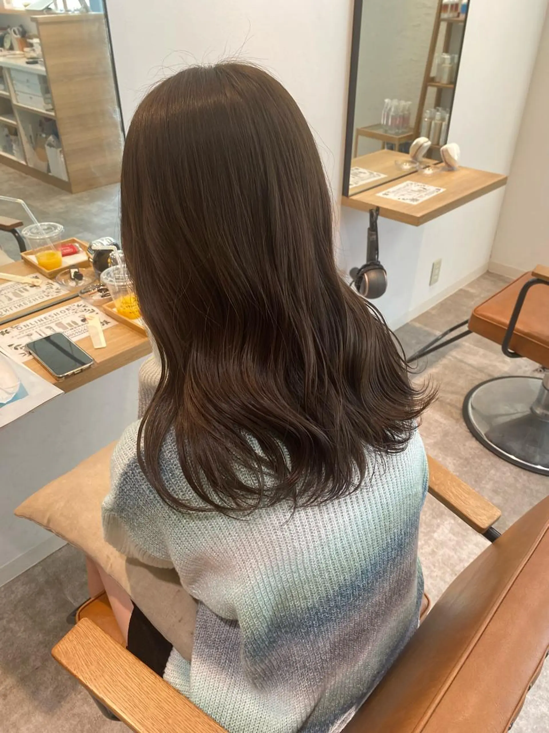 セミロング カラー ベージュカラー ブリーチ 透明感カラー ダブルカラー ブリーチなしカラー カット ヘアカラー オスズ 🎀´-のヘアスタイル