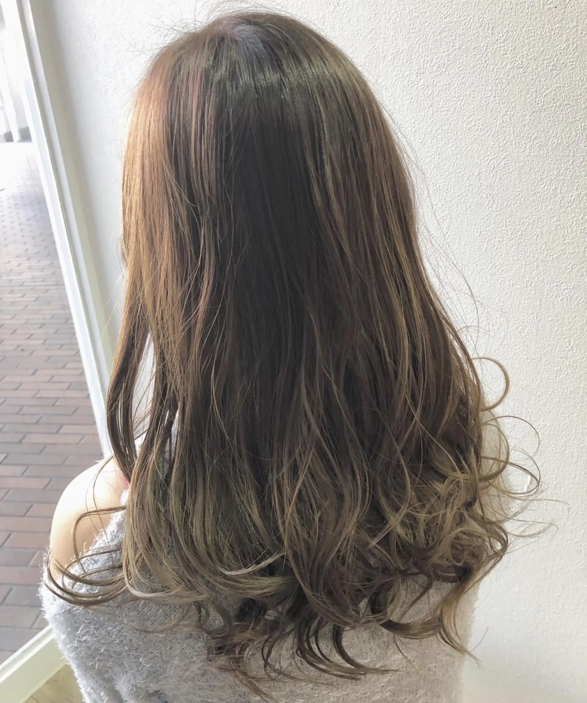 ロング 佐藤 真也のヘアスタイル