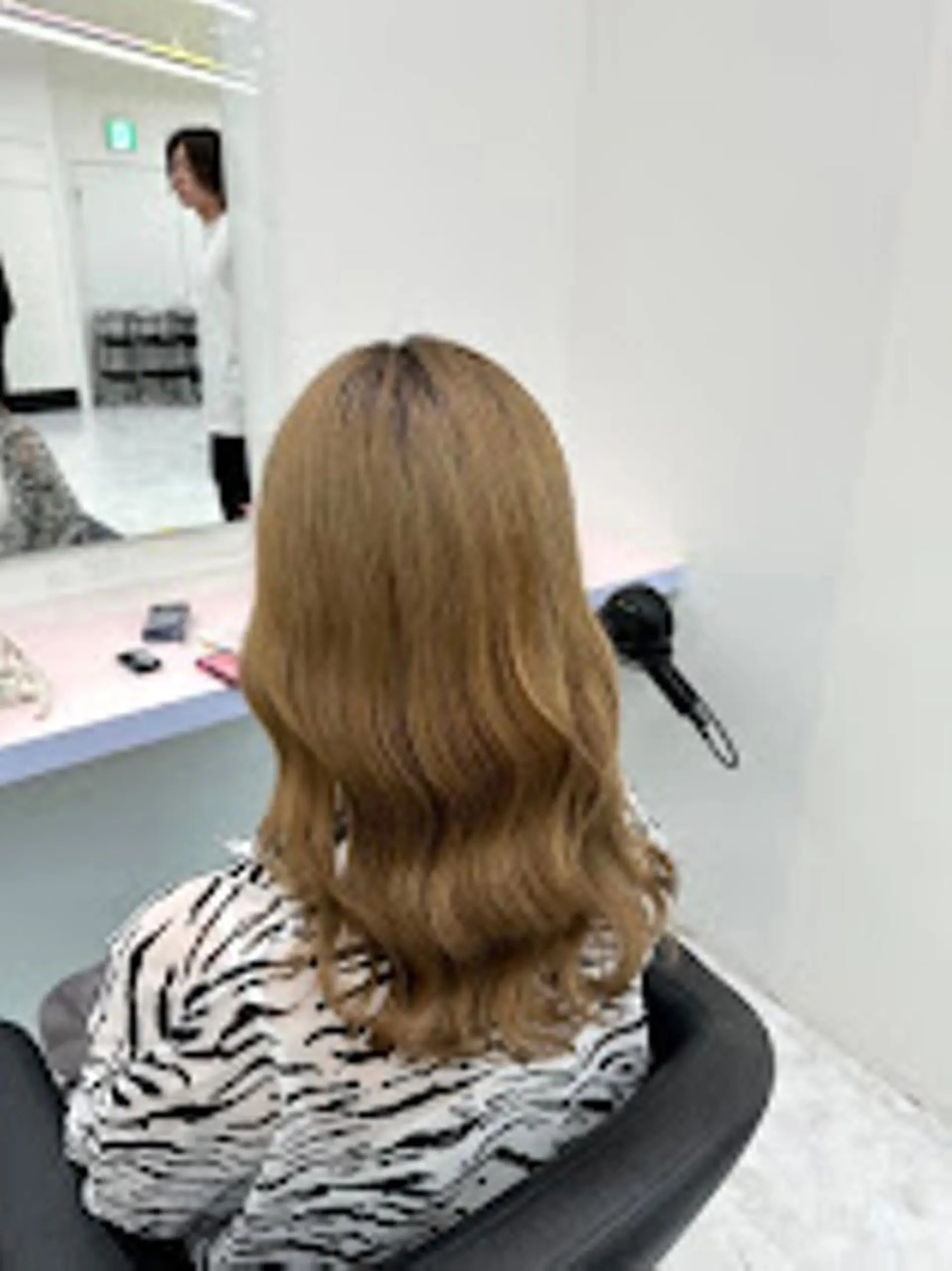 カラー 🪞SHE池袋 Official🪞のヘアスタイル