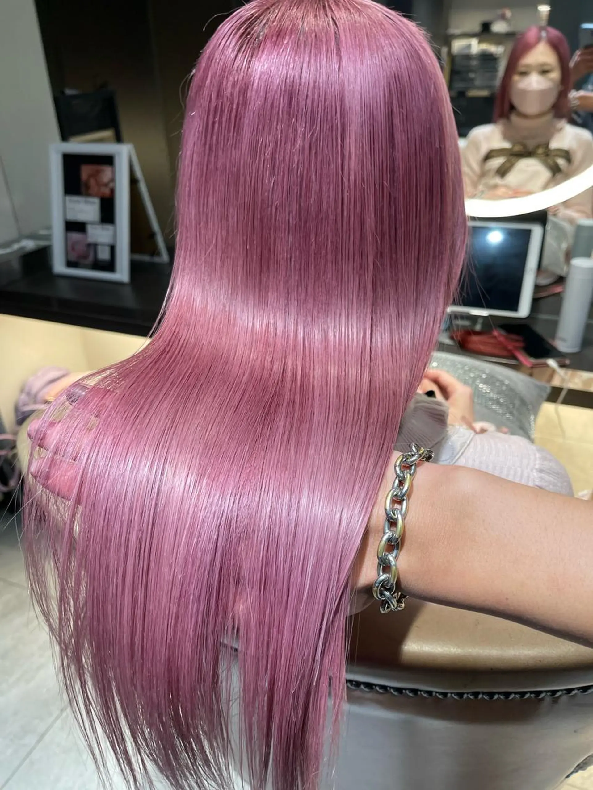 ロング カラー Vale YUSUKEのヘアスタイル