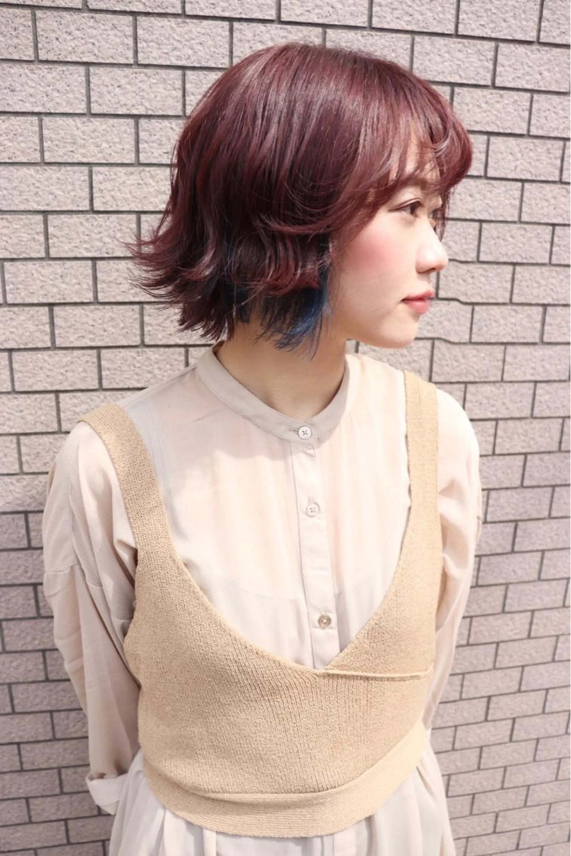 ショート カラー インナーカラー 汐見 悠佑のヘアスタイル