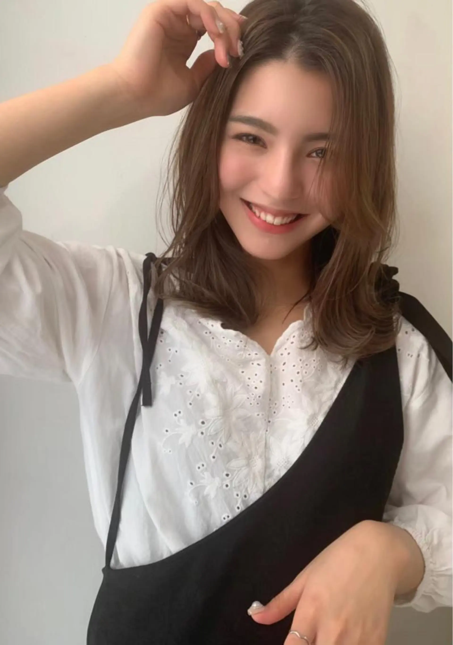 セミロング & kuのヘアスタイル