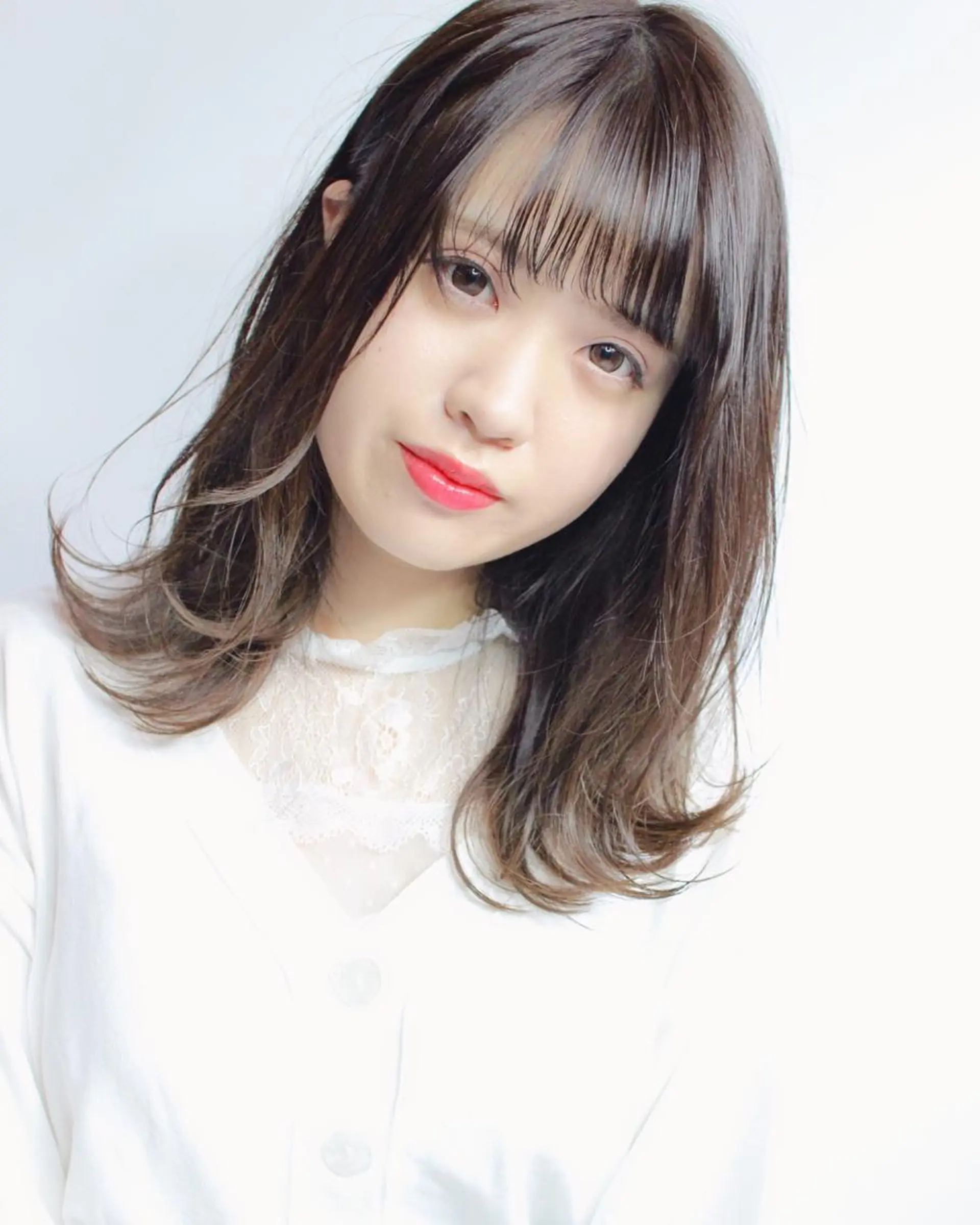 ミディアム カラー パーマ ヘアアレンジ トレンドヘア🩶 艶髪🩶yoshiのヘアスタイル