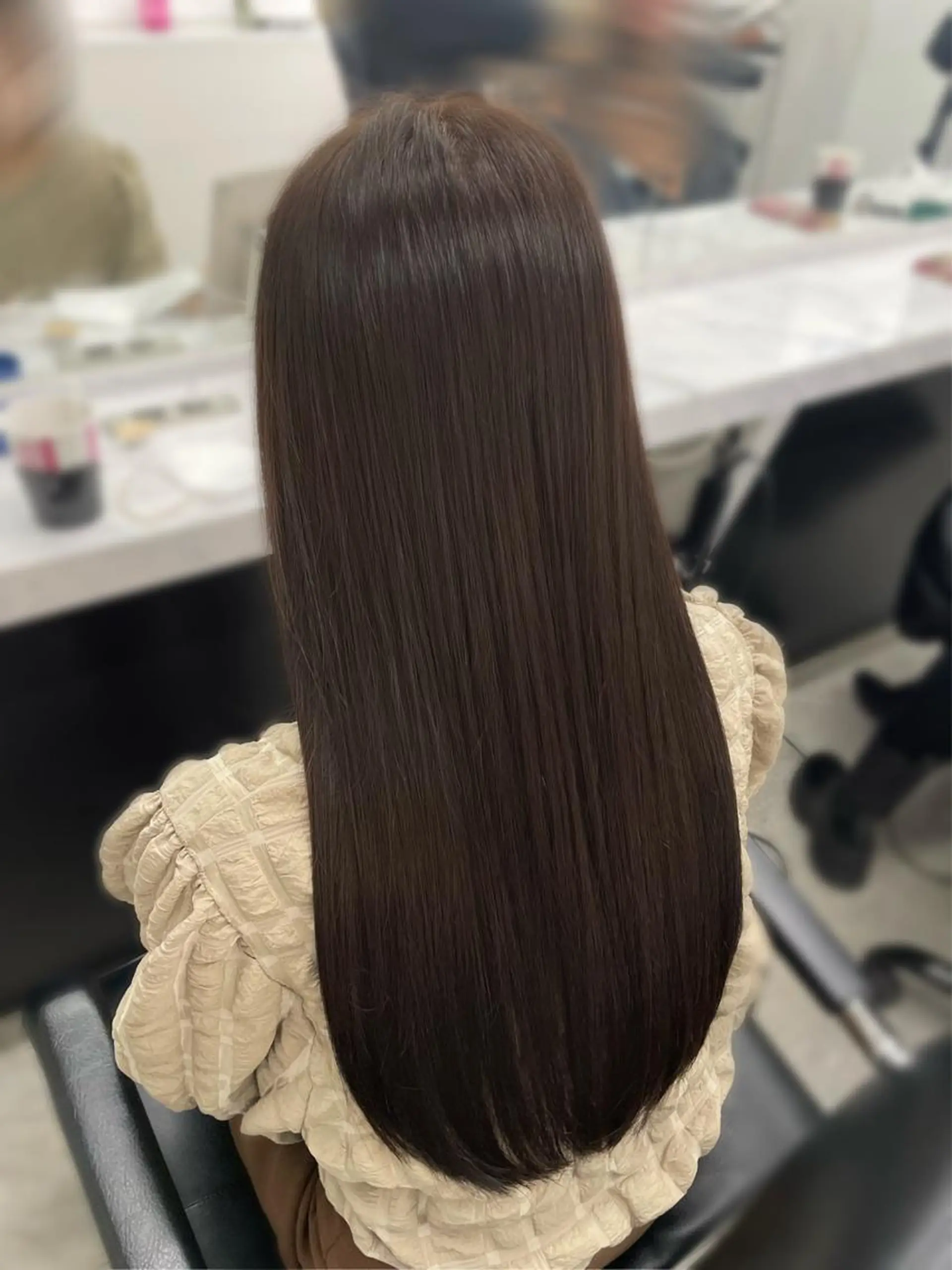 ロング カラー ブラウンカラー ココアブラウン カット ヘアカラー トリートメント 🎀プルエクステ みまひかる🎀のヘアスタイル