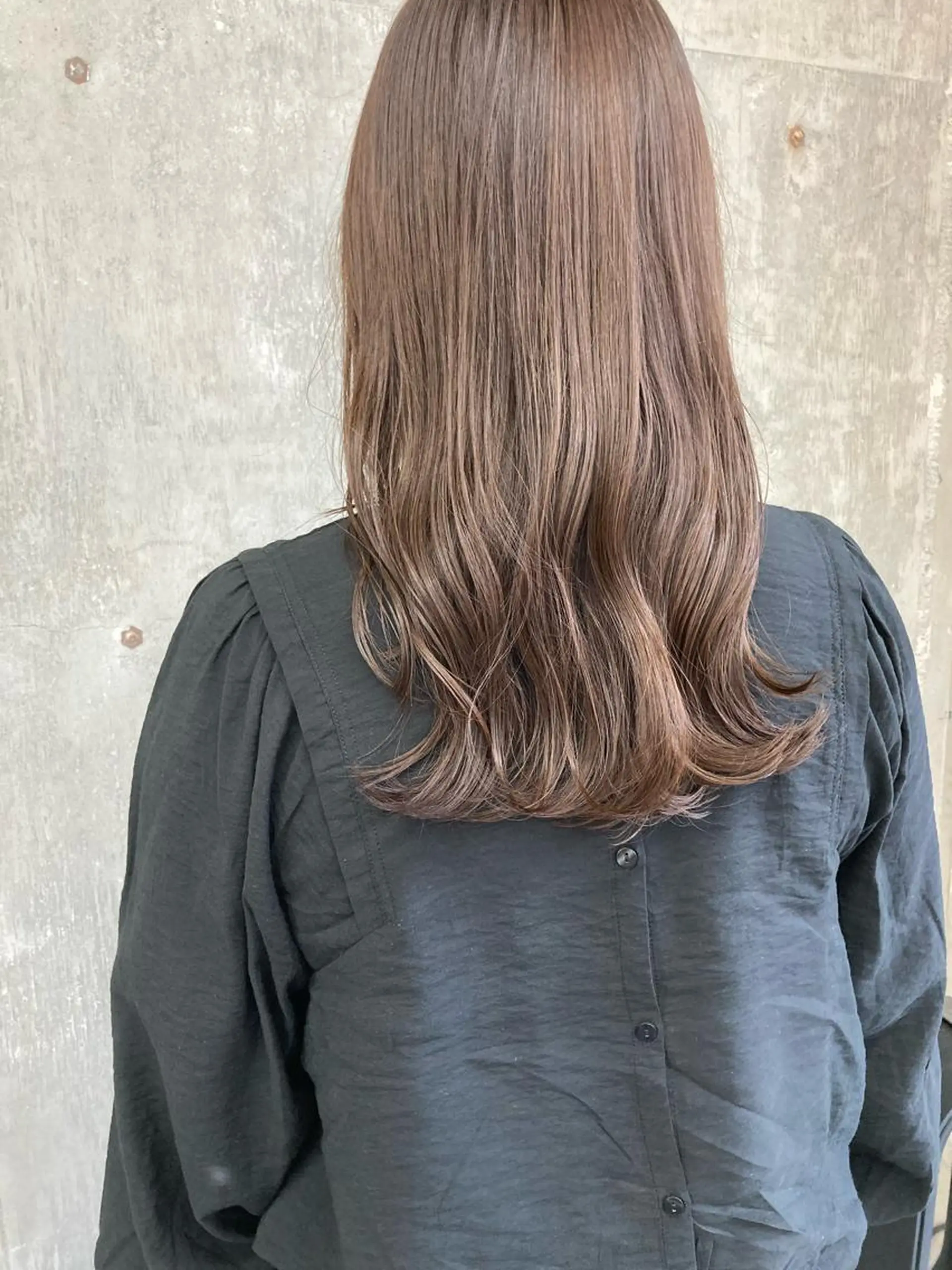 セミロング カラー アッシュ ベージュカラー 透明感カラー カット ヘアカラー トリートメント 小木曽智美 /ボブ/ショートのヘアスタイル