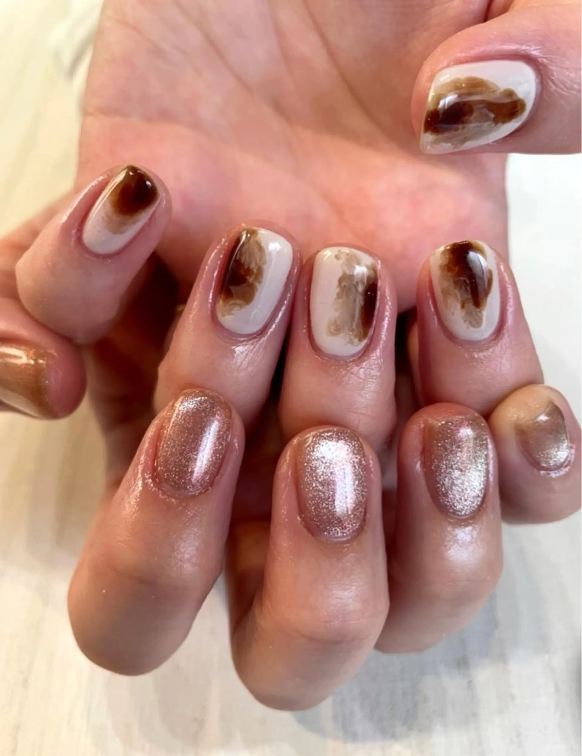 ネイル マグネットネイル spell nailのネイルデザイン