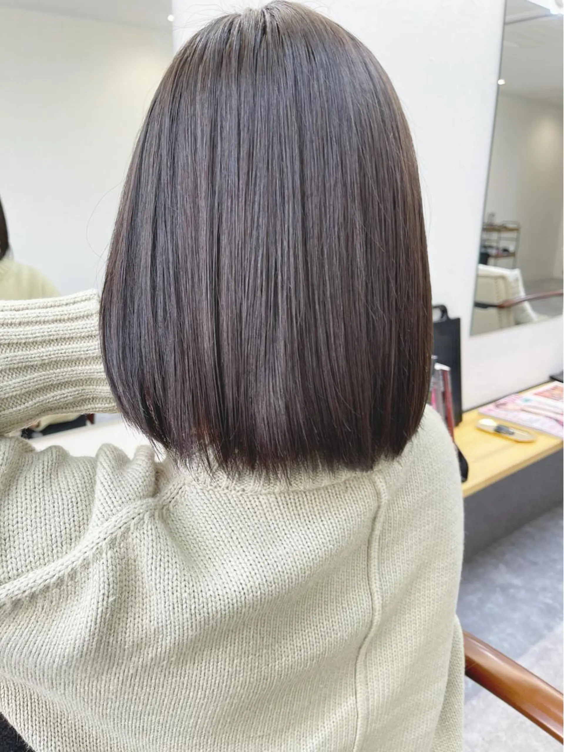 ミディアム ボブ 髪質改善 トリートメント カット 縮毛矯正 H所属・H (エイチ) 烏丸御池店のヘアスタイル