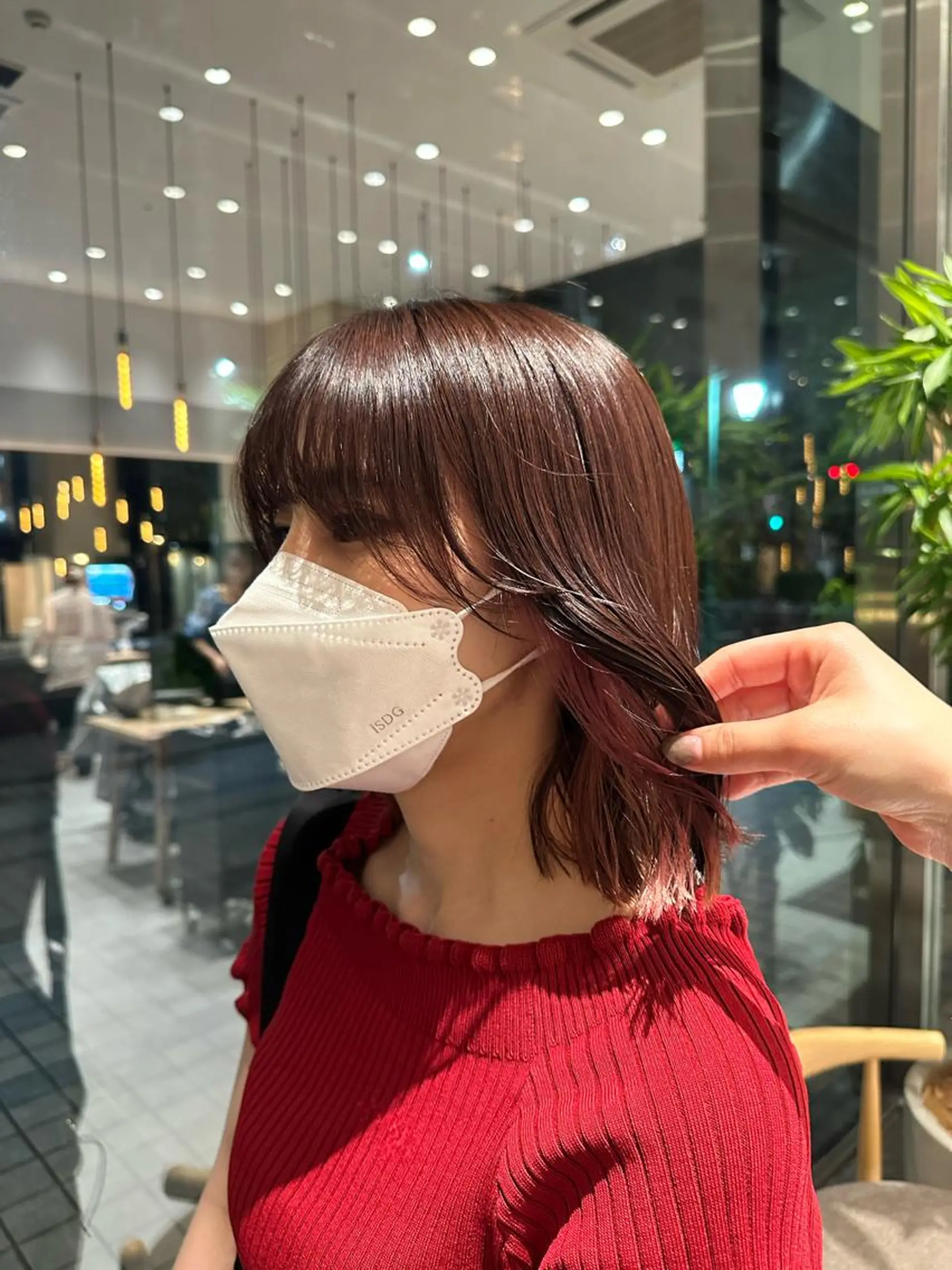ミディアム カラー ミオ💎ショート 透ける暗髪のヘアスタイル