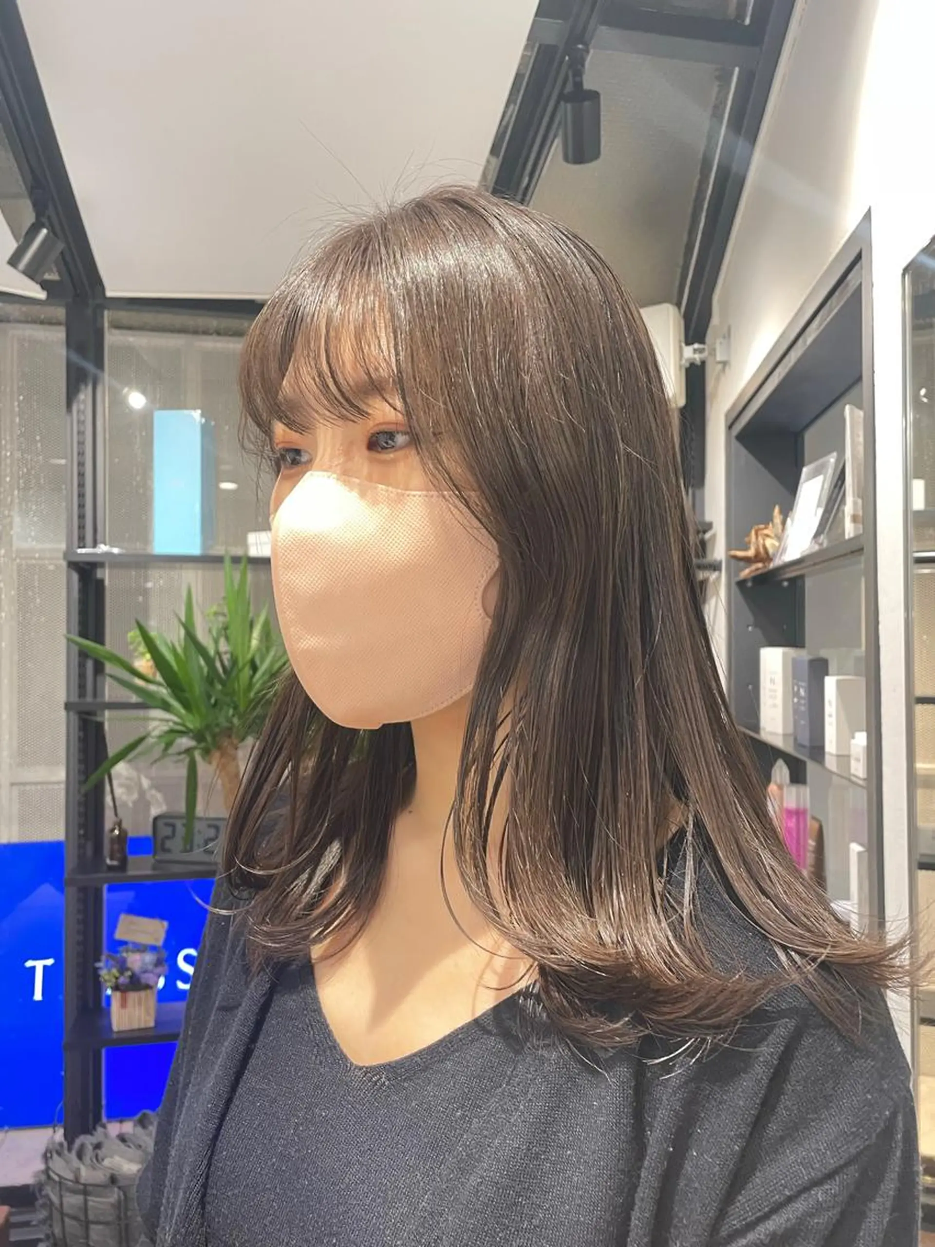 セミロング カラー 透明感カラー トリートメント 渋谷🎀透明感カラー レイヤー/mikuのヘアスタイル