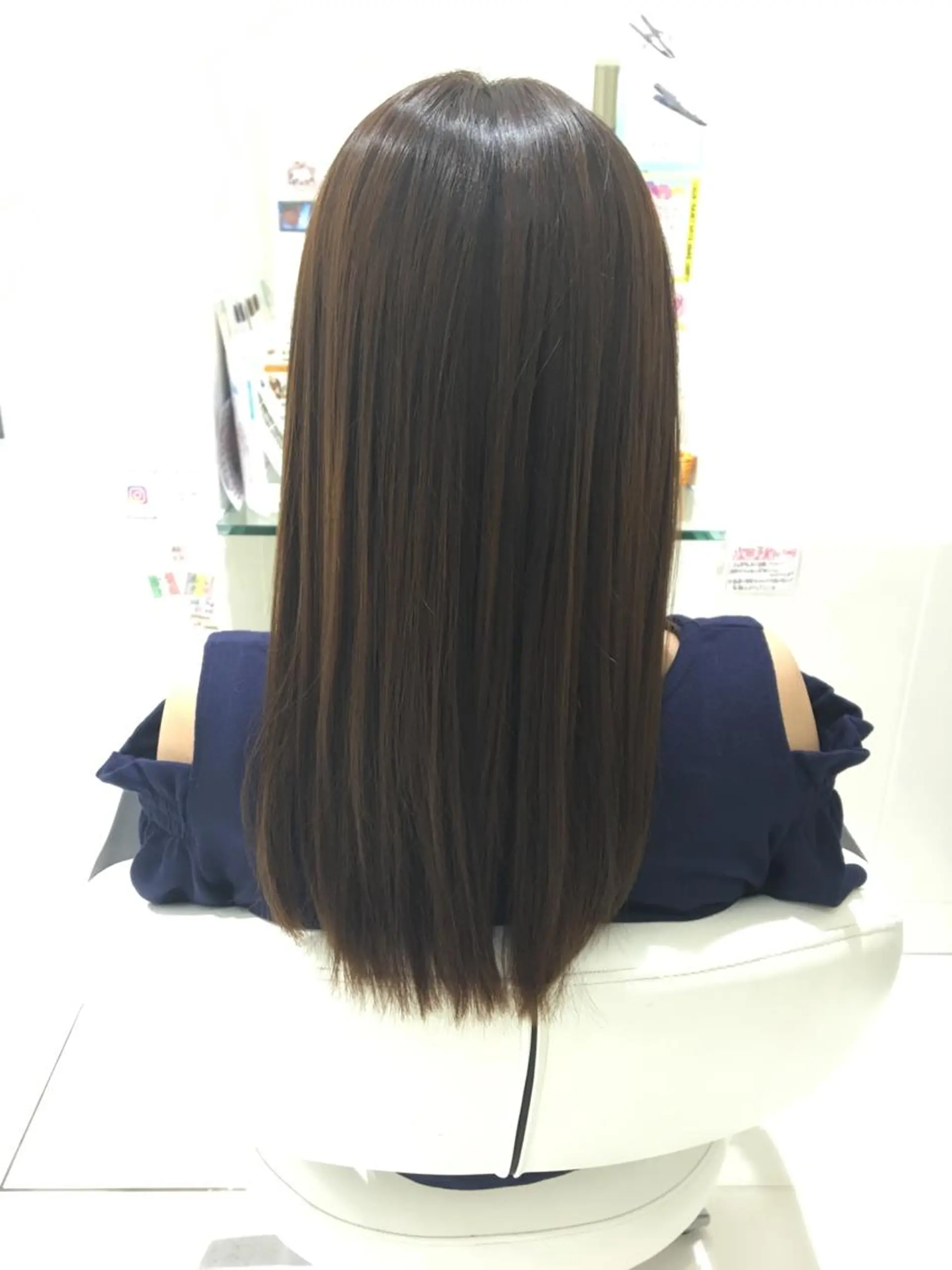 カラー MERu/高橋裕之 /レイヤー/艶カラーのヘアスタイル