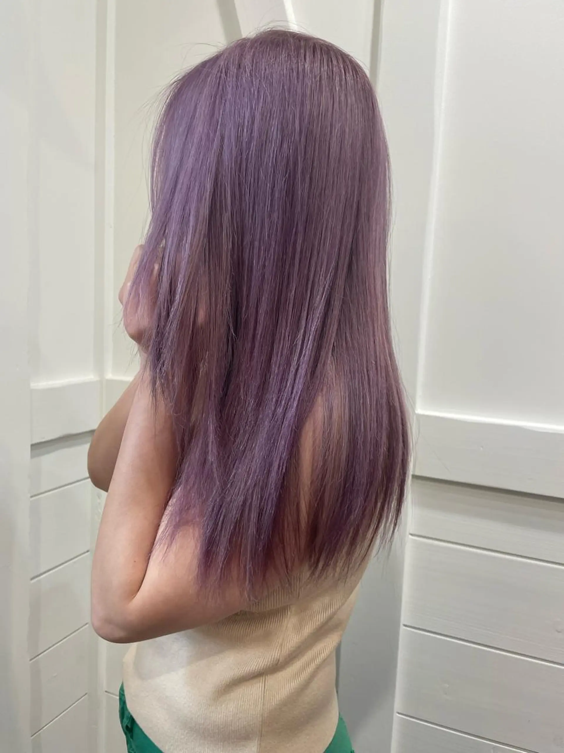 ロング カラー ハイトーンカラー 三上 涼帆のヘアスタイル