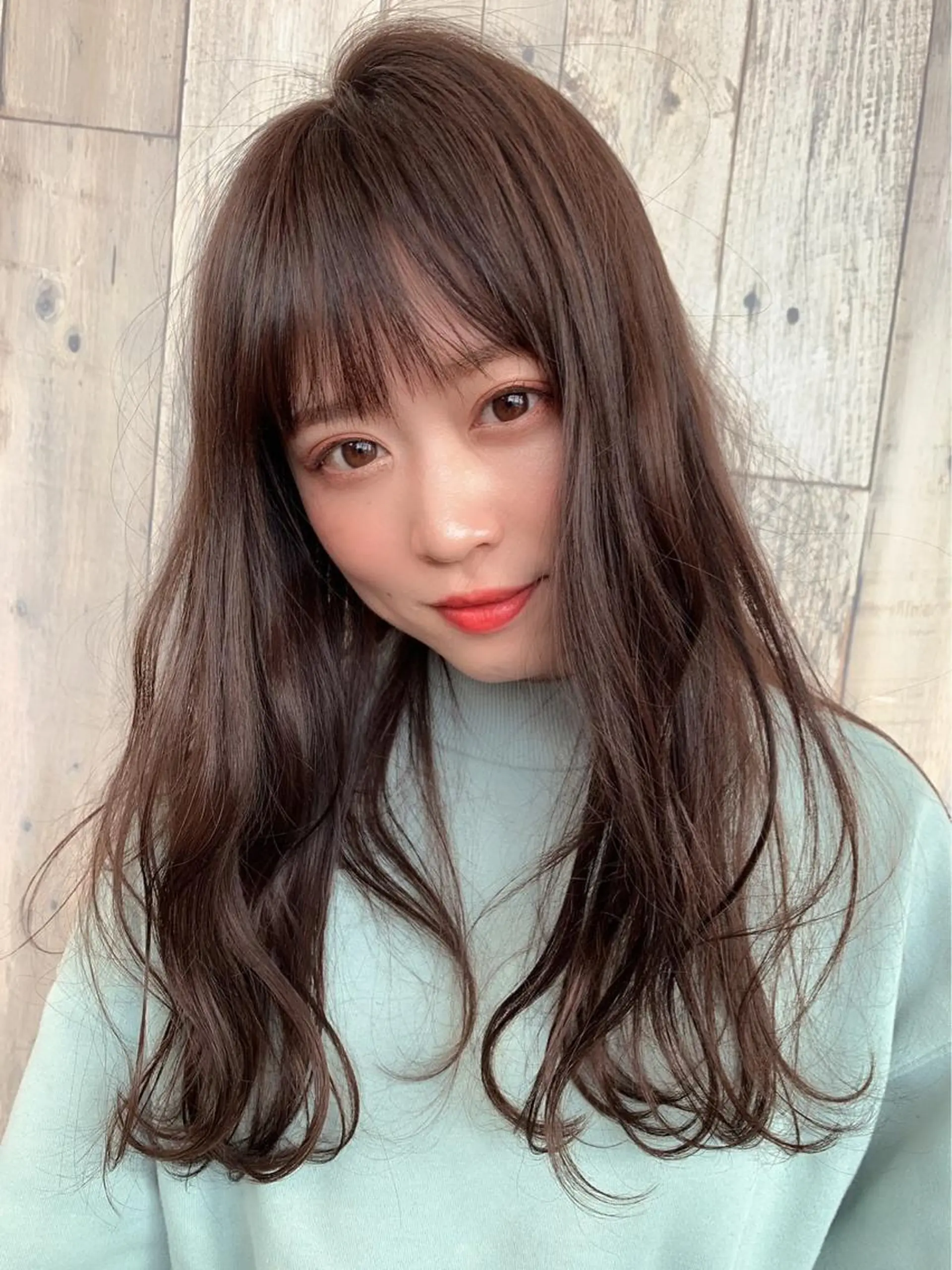 ロング 小岸 竜のヘアスタイル