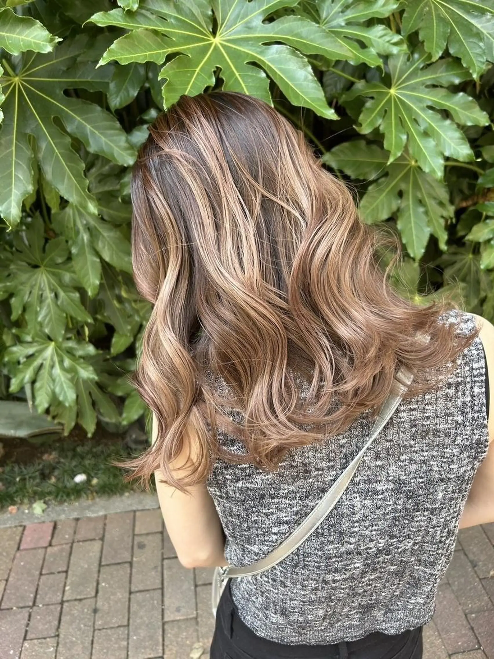 ロング ハイライト 髪質改善 韓国風ヘア レイヤーカット 小顔カット TIGRE for hairのヘアスタイル