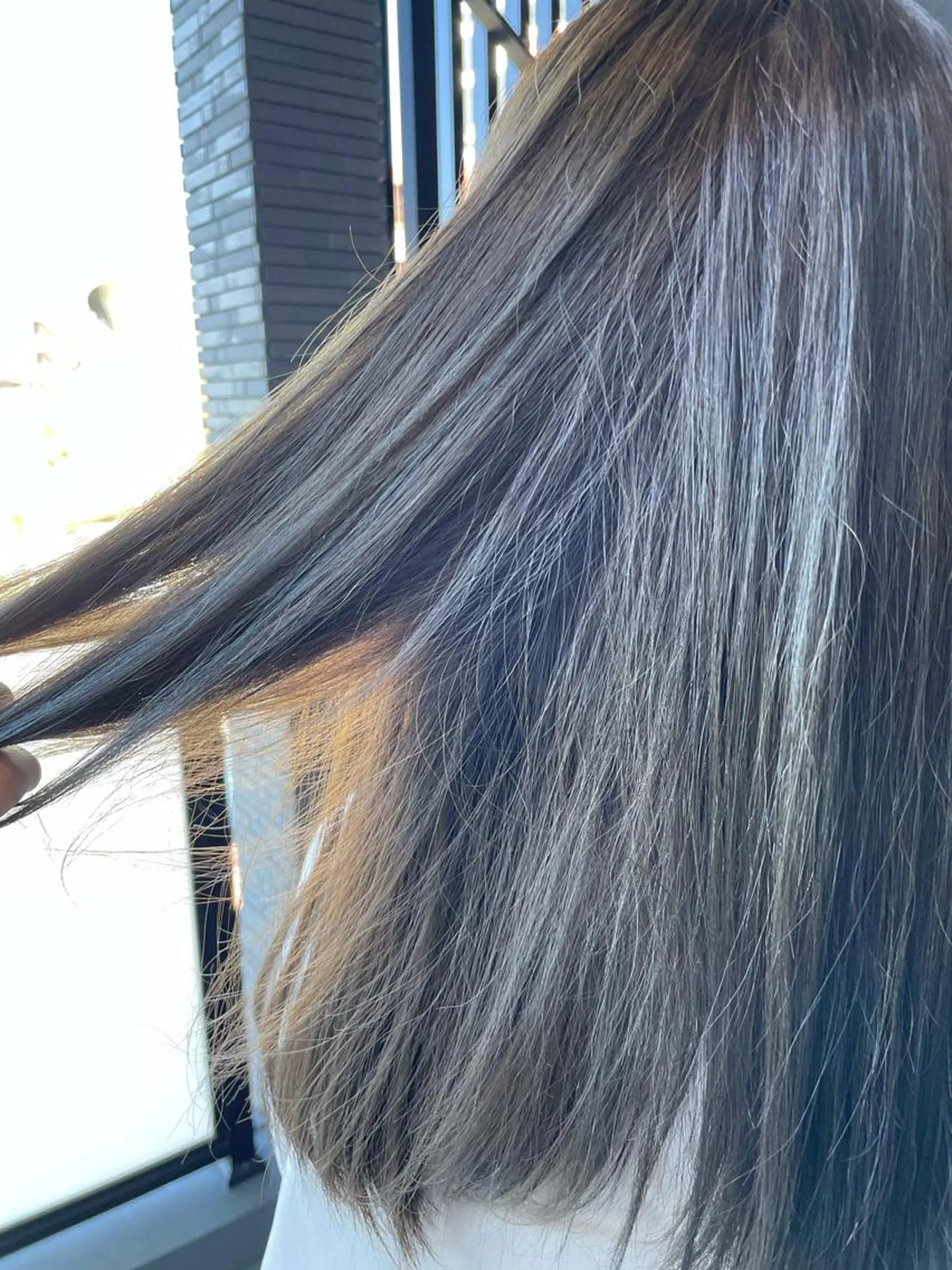 ミディアム カラー ヘアカラー トリートメント 岡屋 瞬のヘアスタイル