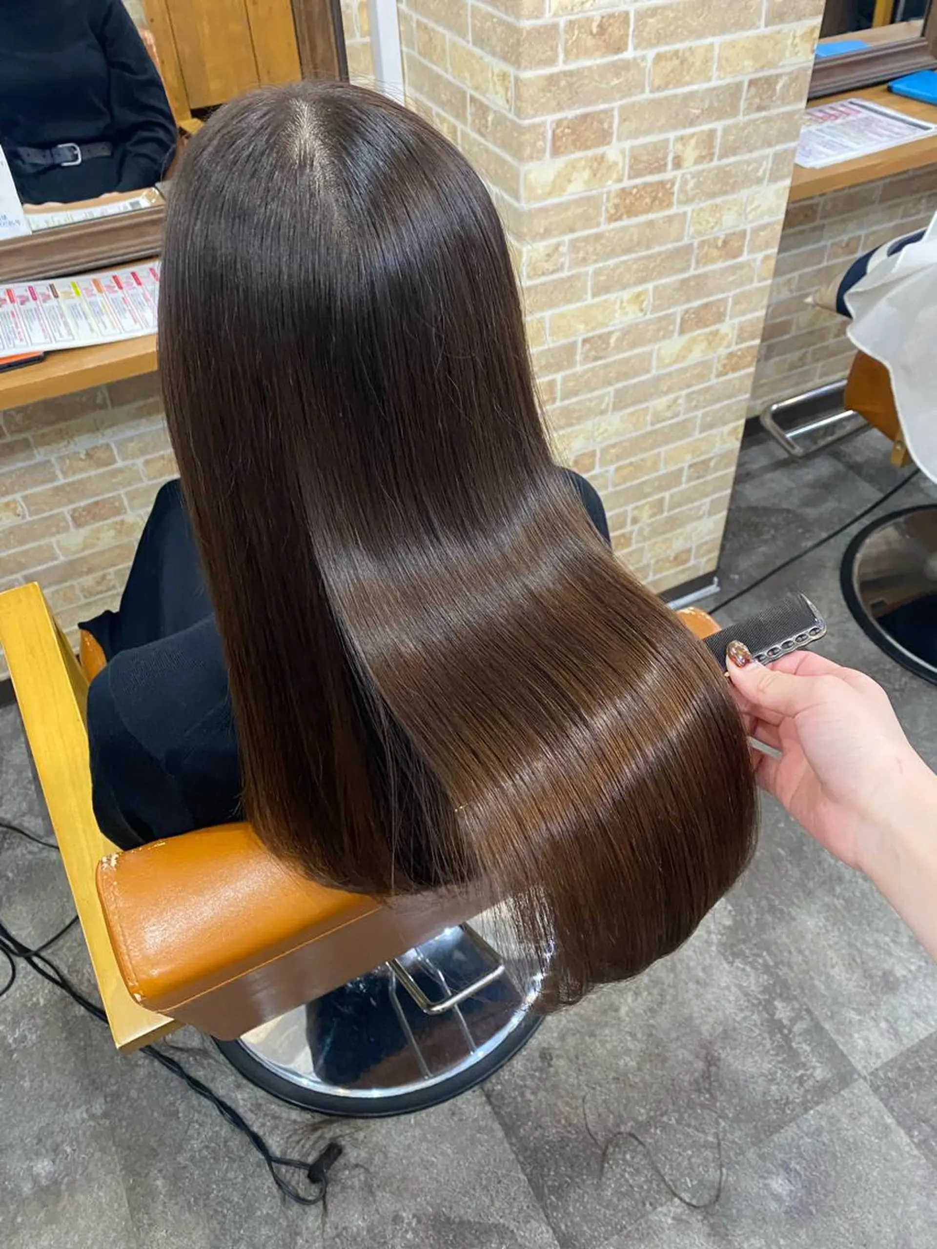 セミロング 美髪ヘア 🤍erikaのヘアスタイル