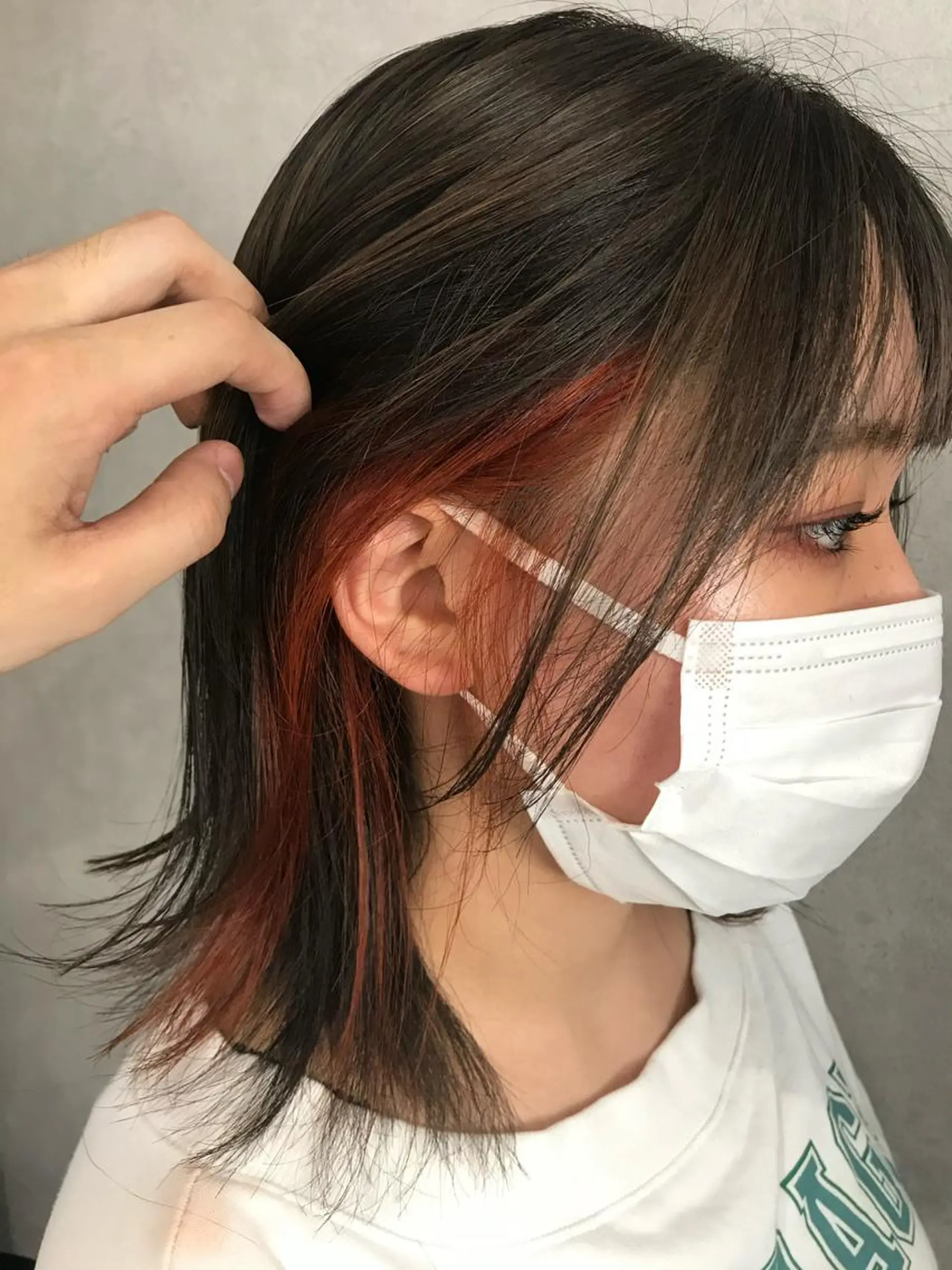 ミディアム カラー イヤリングカラー 髪質改善＊韓国ヘア＊ レイヤー＊IBUKIのヘアスタイル