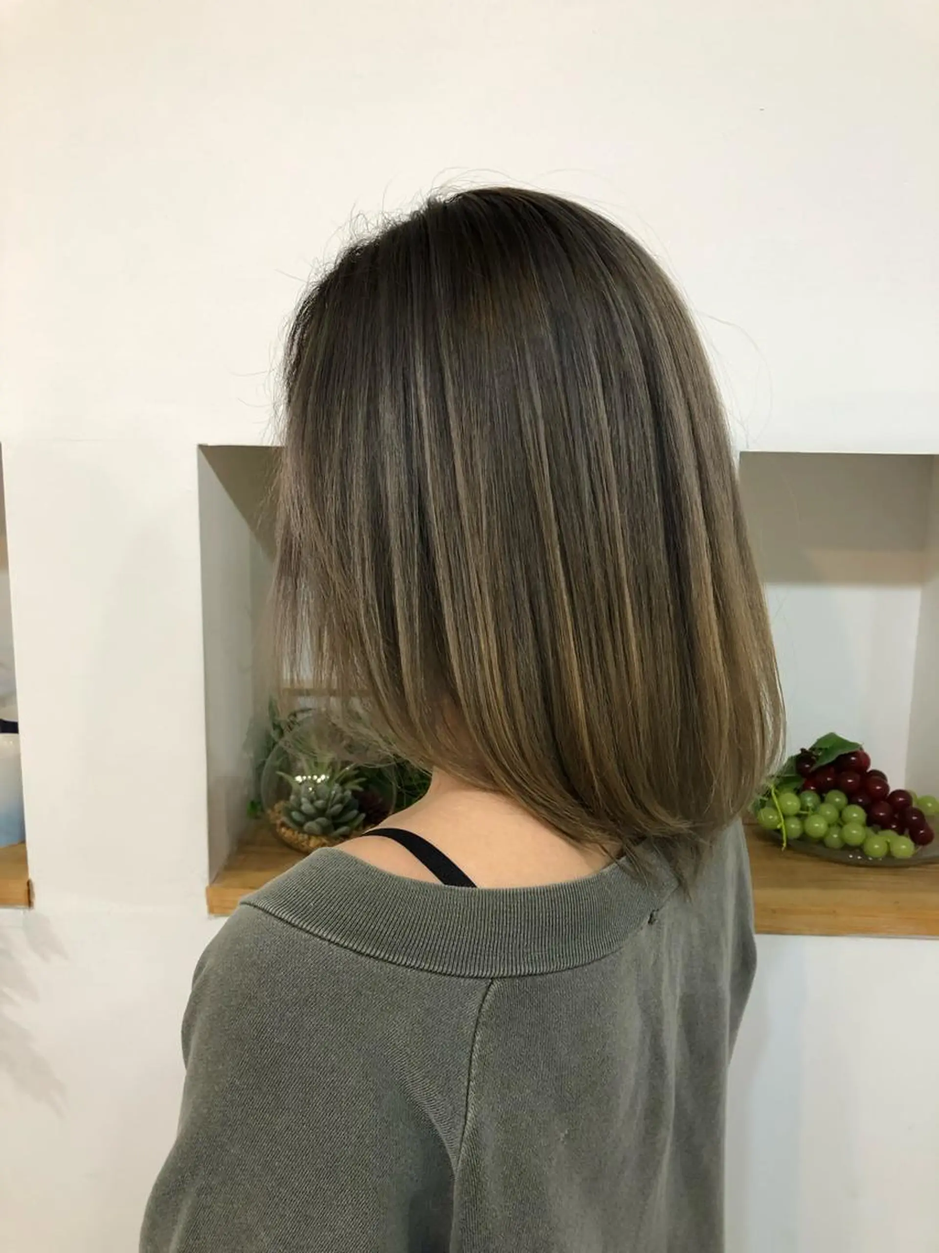 ミディアム 髪質改善ayame 横山諒のヘアスタイル