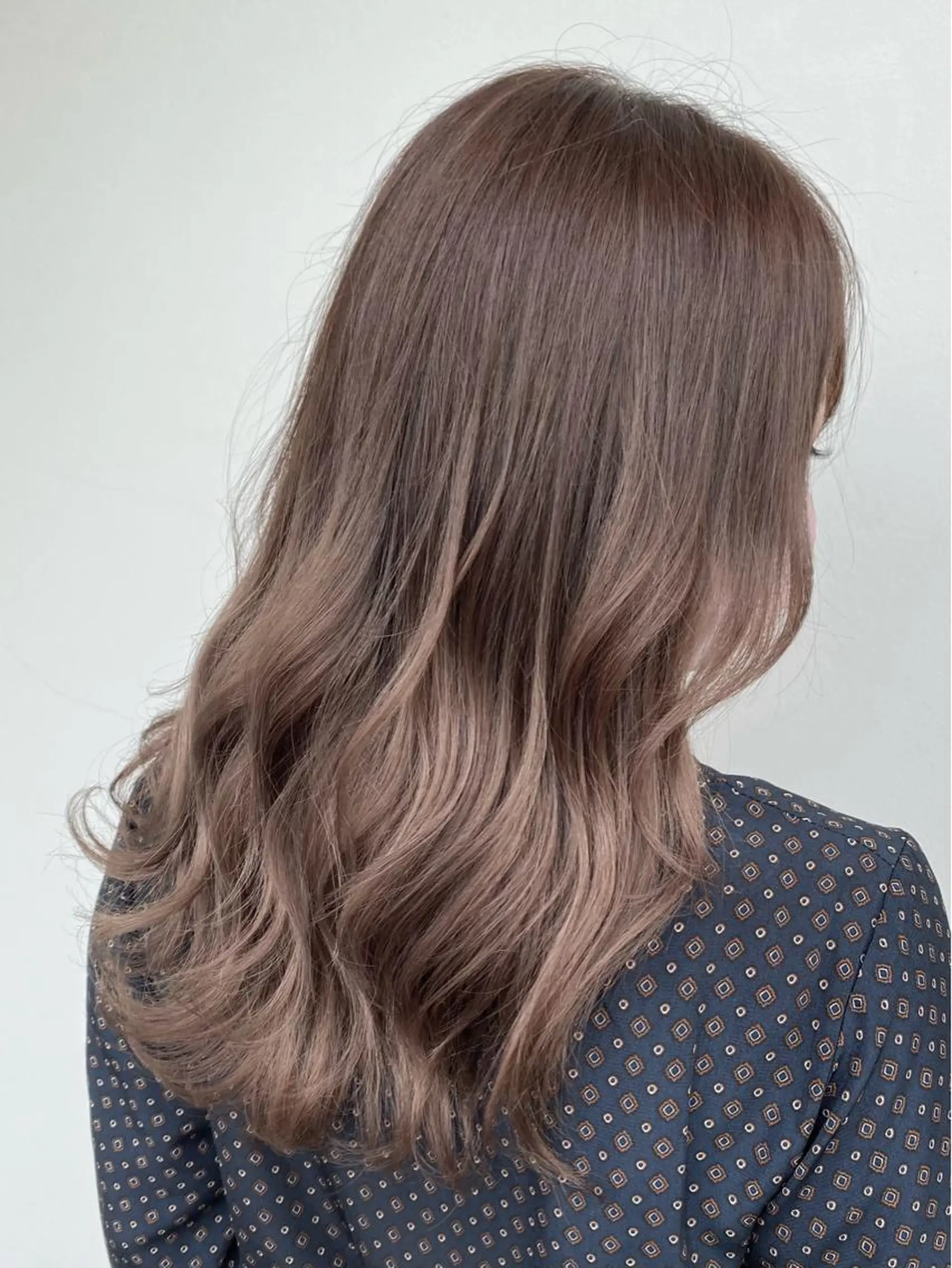 セミロング カラー パーマ ヘアアレンジ メンズ キッズ ネイル マツエク・マツパ グラデーションカラー グラデーション 艶ピンク*ヘアセット 🌙shioriのヘアスタイル