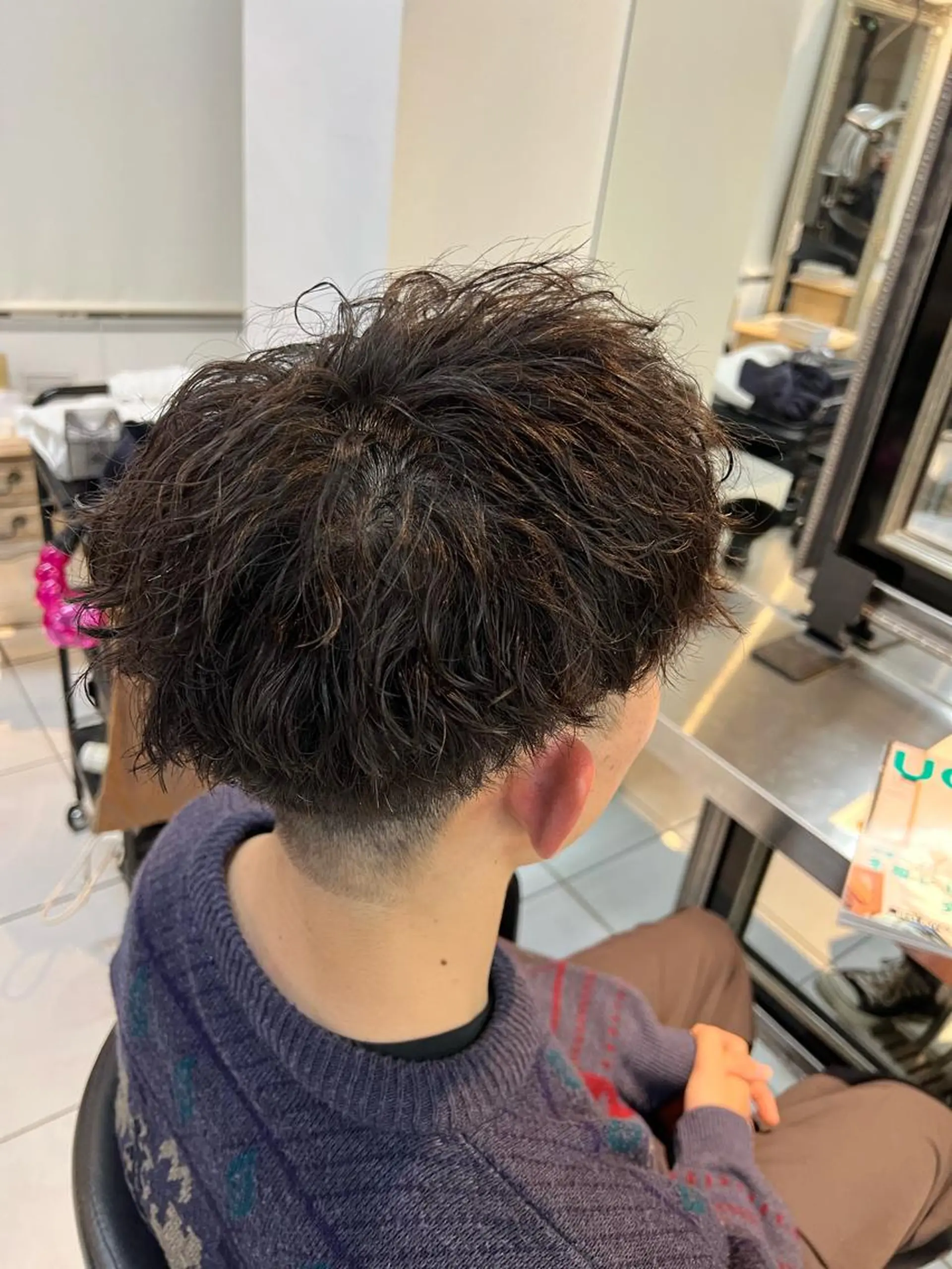 パーマ メンズ センターパート フェードカット カルマパーマ マッシュ メンズパーマ カット パーマ パーマ特化美容師 茂木広幸のヘアスタイル