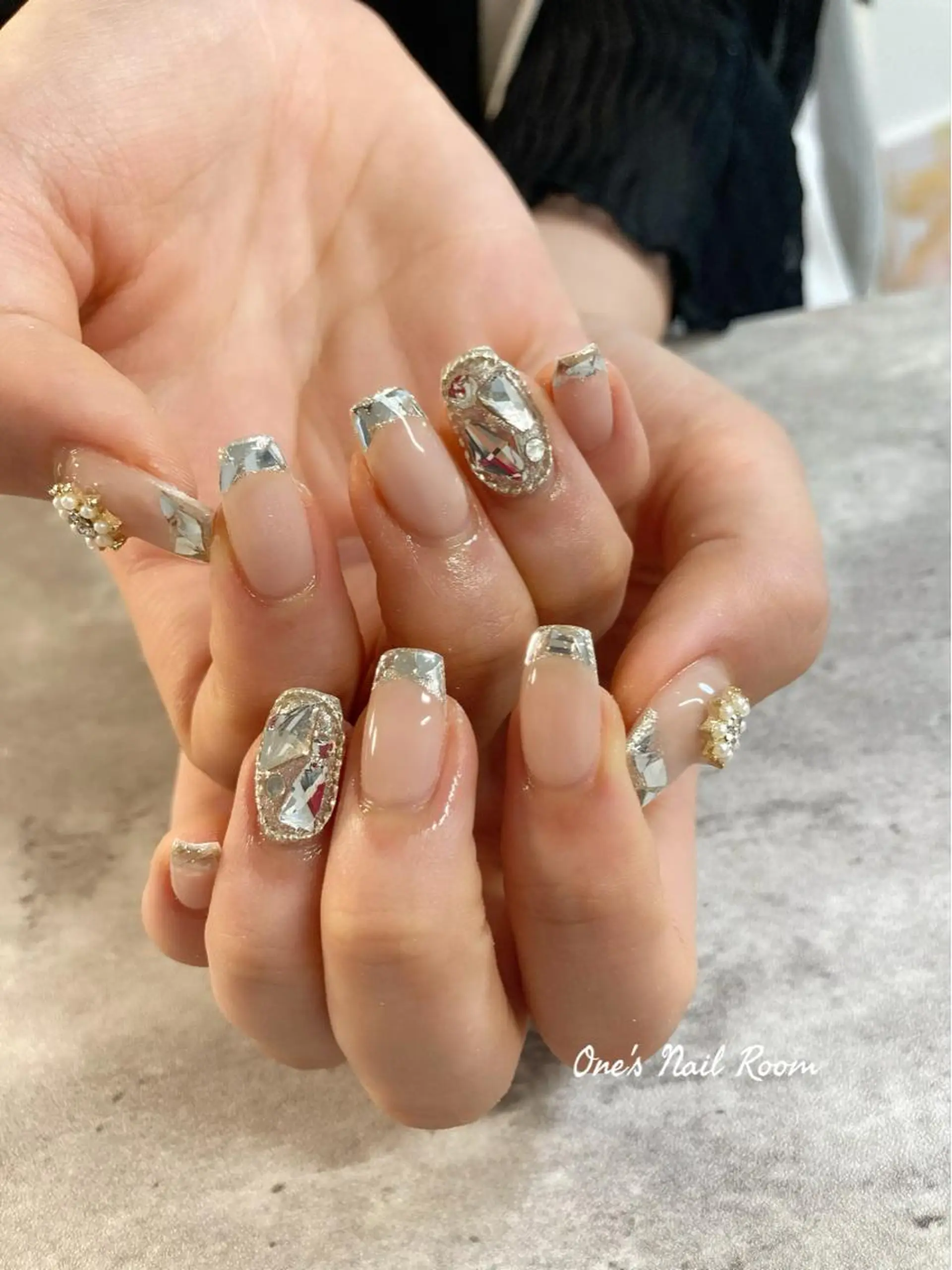ネイル ハンドネイル One's Nail Roomのネイルデザイン