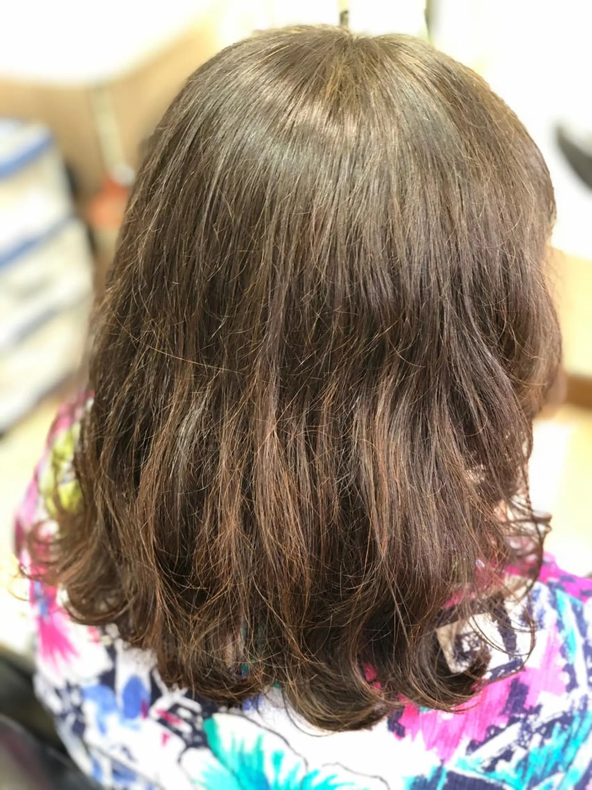 ミディアム カラー 石塚 浩のヘアスタイル
