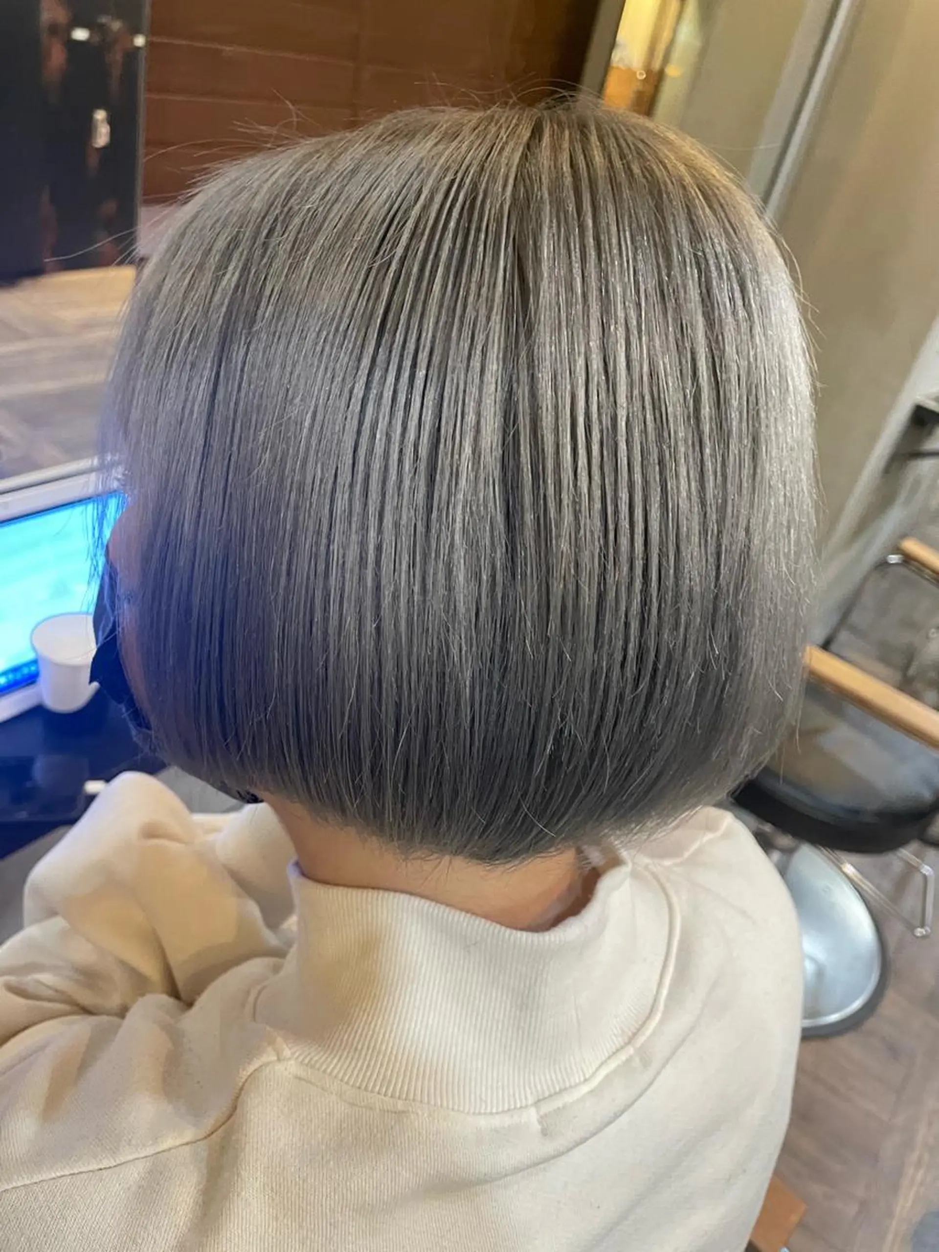 ショート カラー ブリーチ La fith 店長 城谷颯人のヘアスタイル