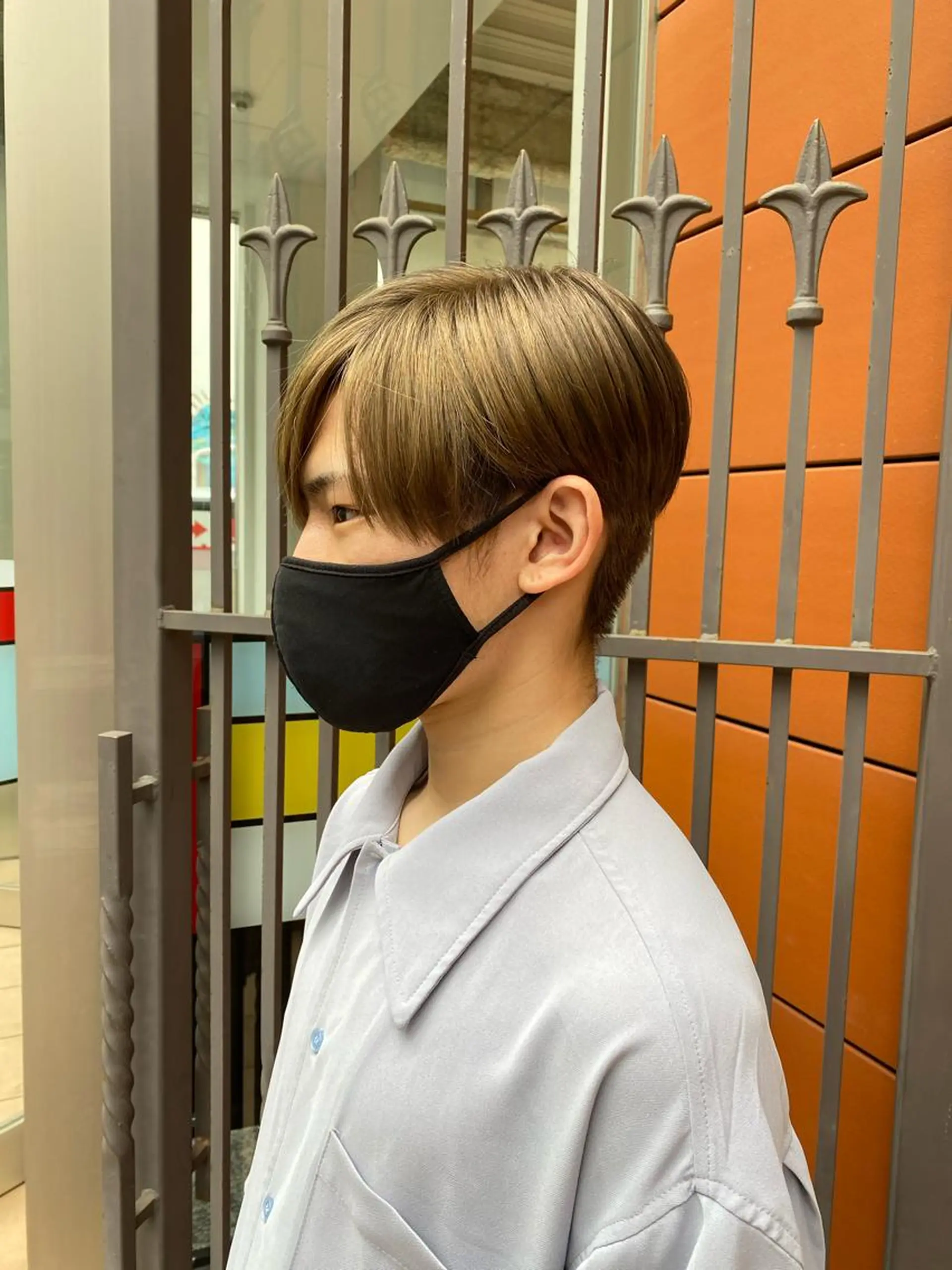 ショート カラー メンズ メンズブリーチ アッシュ ベージュカラー ブリーチ 鈴木/ニュアンス パーマ/メンズのヘアスタイル