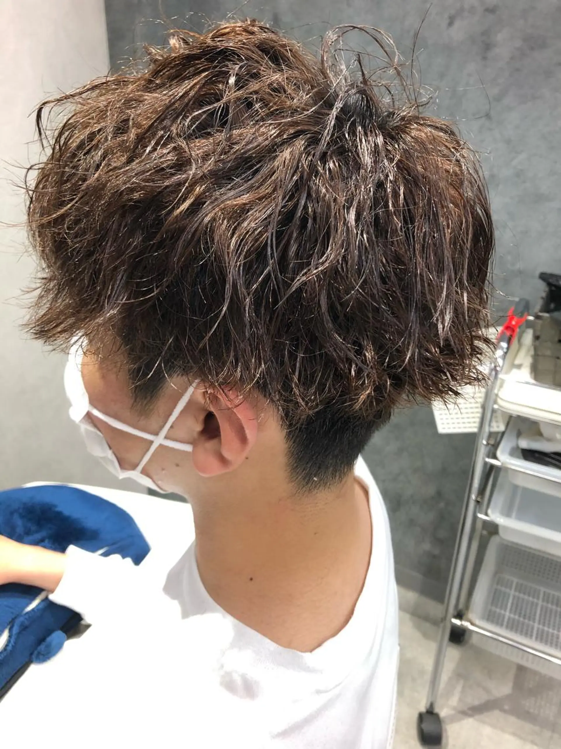 メンズ メンズパーマ メンズツイストパーマ ツイストパーマ Noyヨシモト ヒロトのヘアスタイル