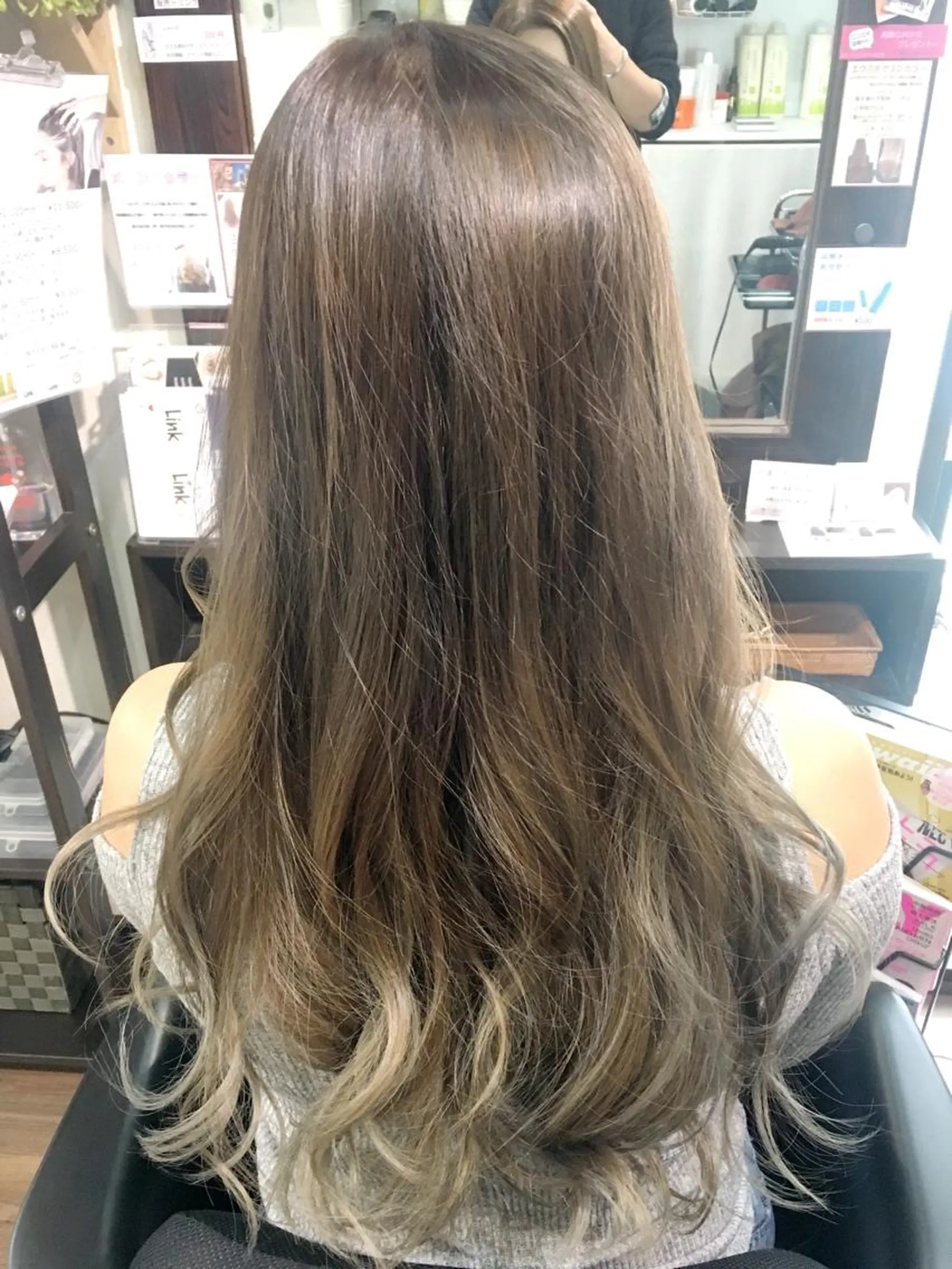 ロング カット パーマ トリートメント hairsalon Linkのヘアスタイル