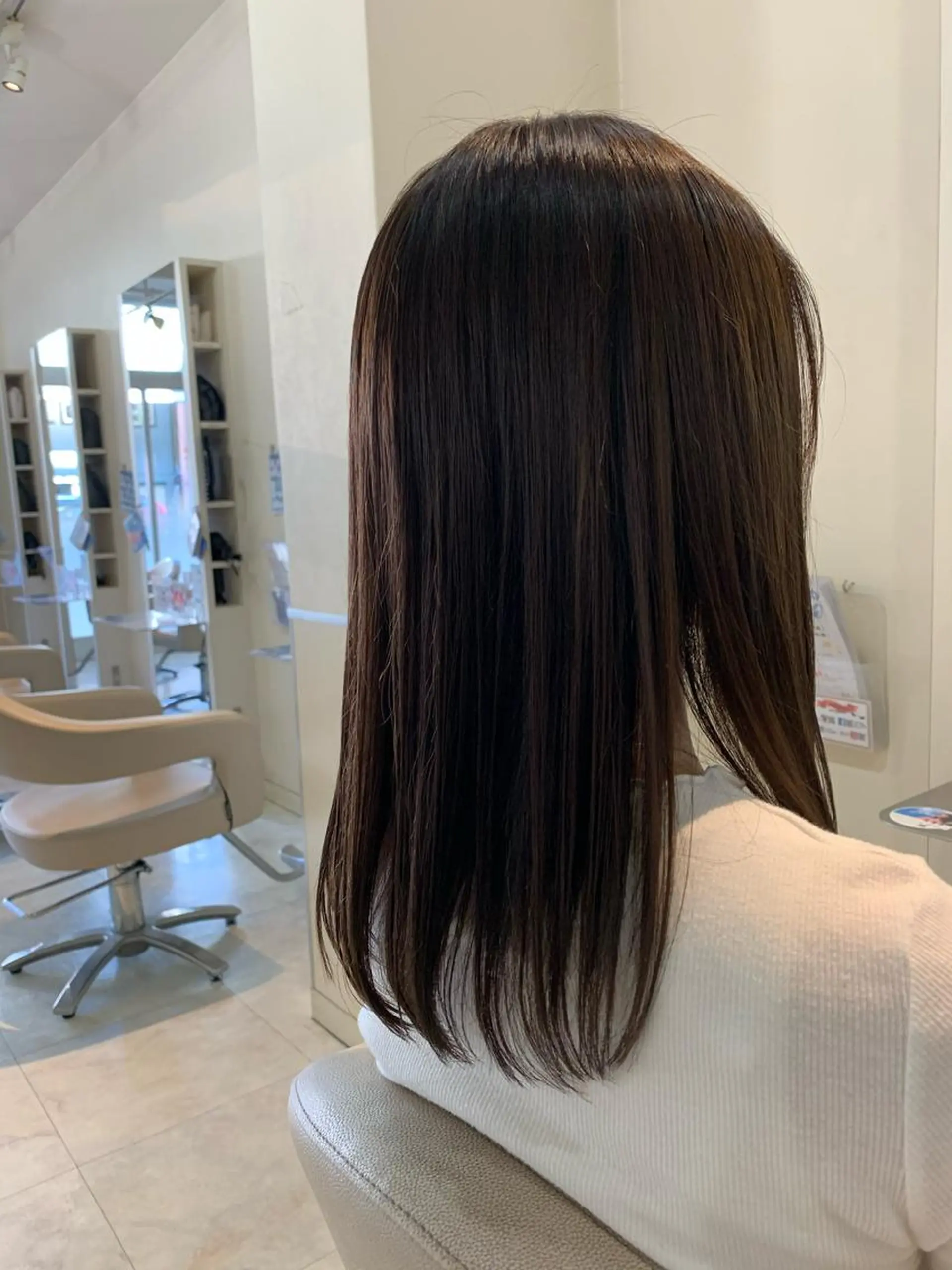 セミロング トリートメント 本田 卓也のヘアスタイル