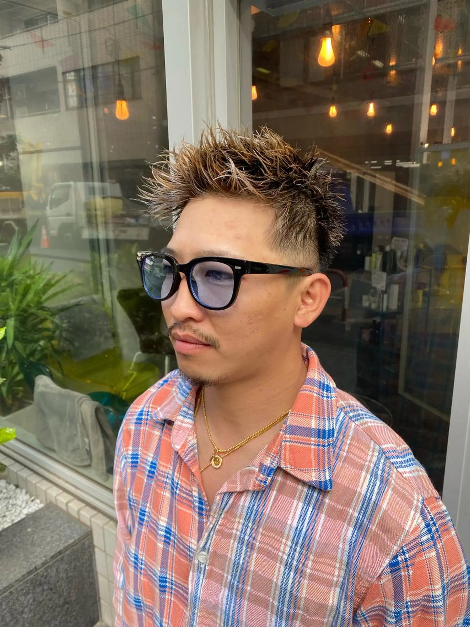 ショート カラー メンズ メンズブリーチ フェードカット メンズメッシュ ブリーチ メッシュ Riganuts王子 Hayato✂︎のヘアスタイル