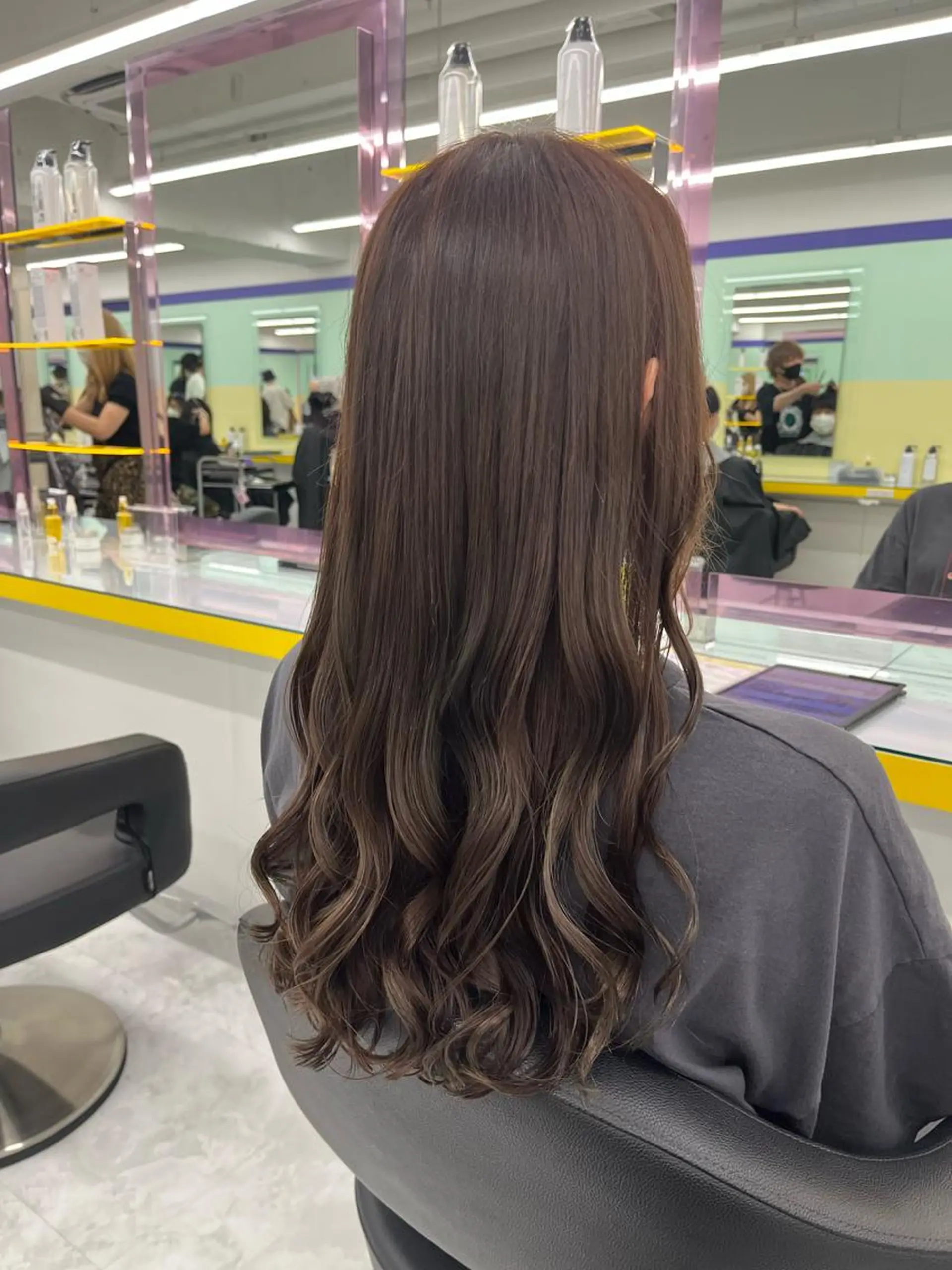ロング カット ヘアカラー トリートメント ヘッドスパ ヘアセット I S所属・🪞透明感カラー🫧 縮毛矯正🥇かずきのヘアスタイル