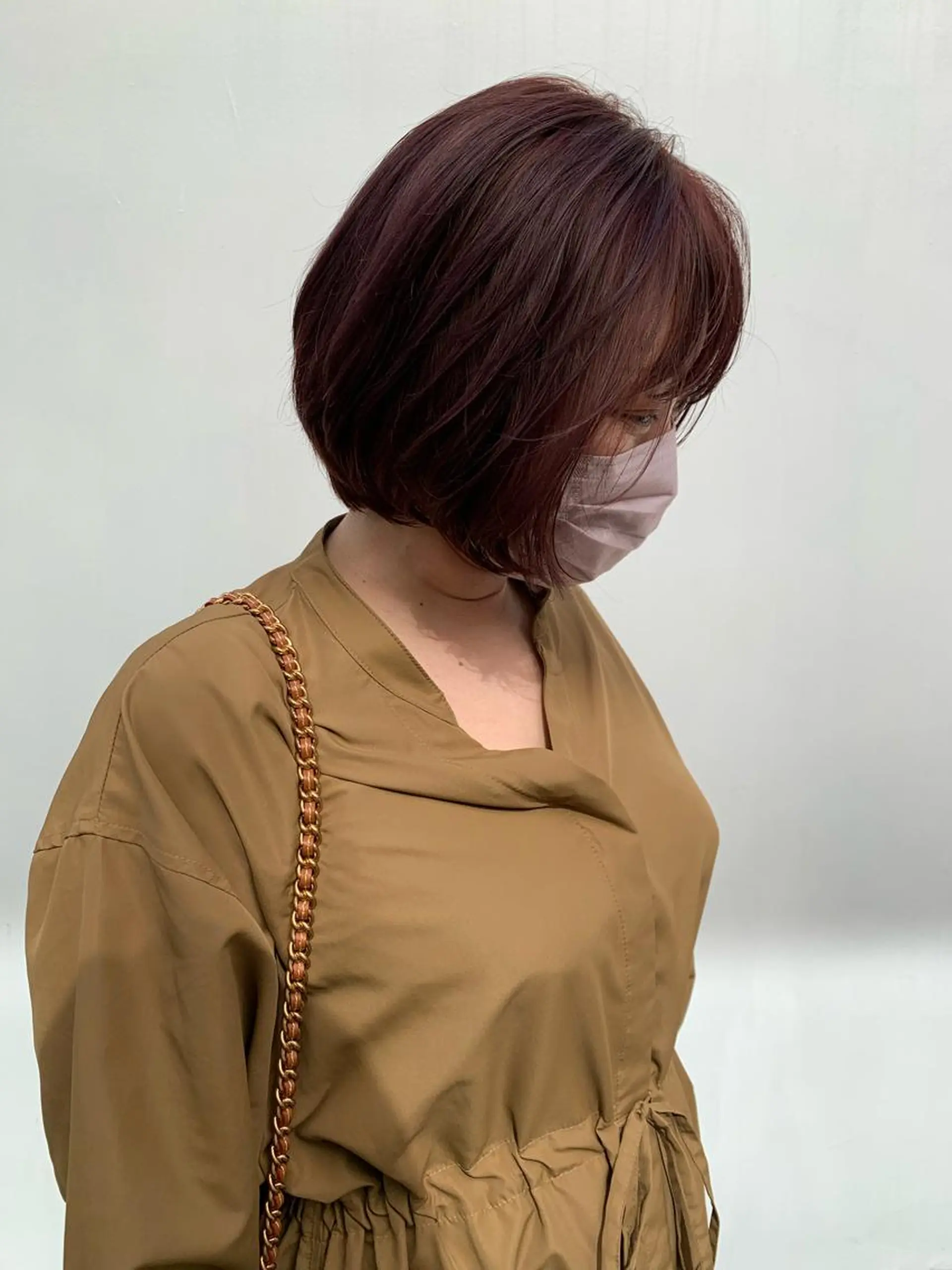 ミディアム カラー ヘアカラー SAKINO． ベージュカラーのヘアスタイル