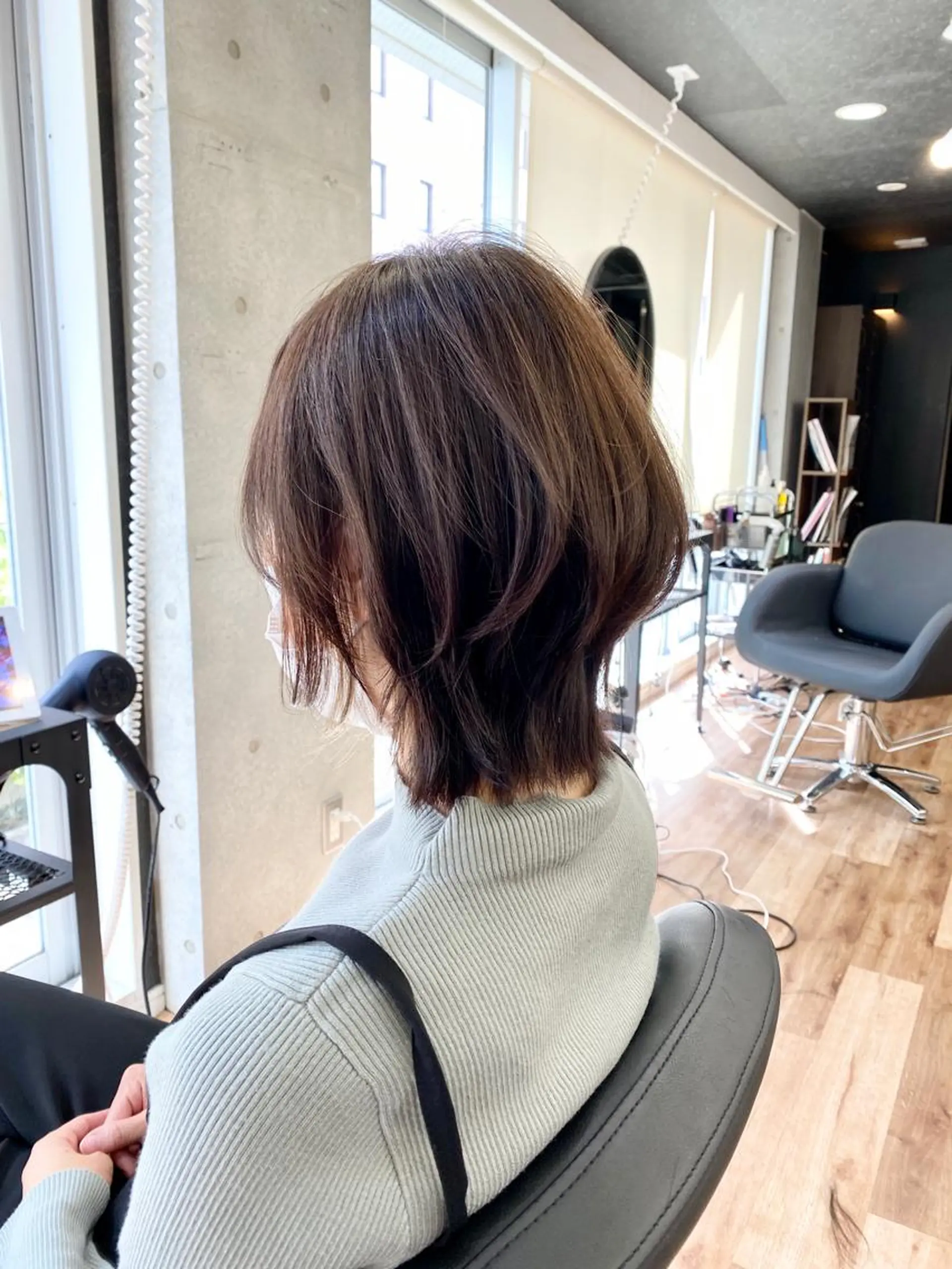 ショート ボブ 伸ばしかけ ショートヘア ウルフカット SALOWIN吉祥寺suite店所属・似合わせレイヤー 🇰🇷荒木洋文のヘアスタイル